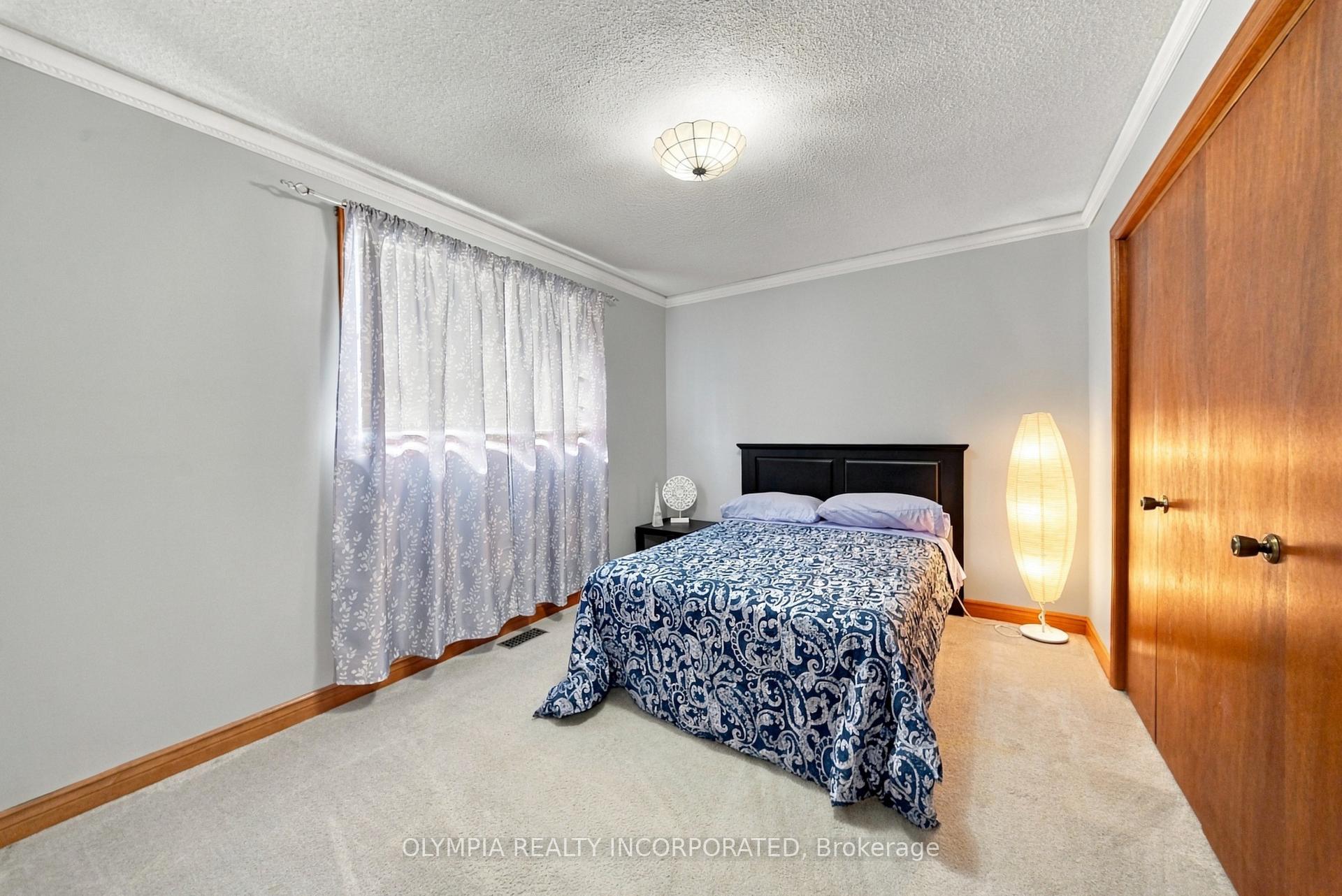 Photo 31 of 7100 Harovics Lane, Niagara Falls, Arad/Fallsview — HOMEH