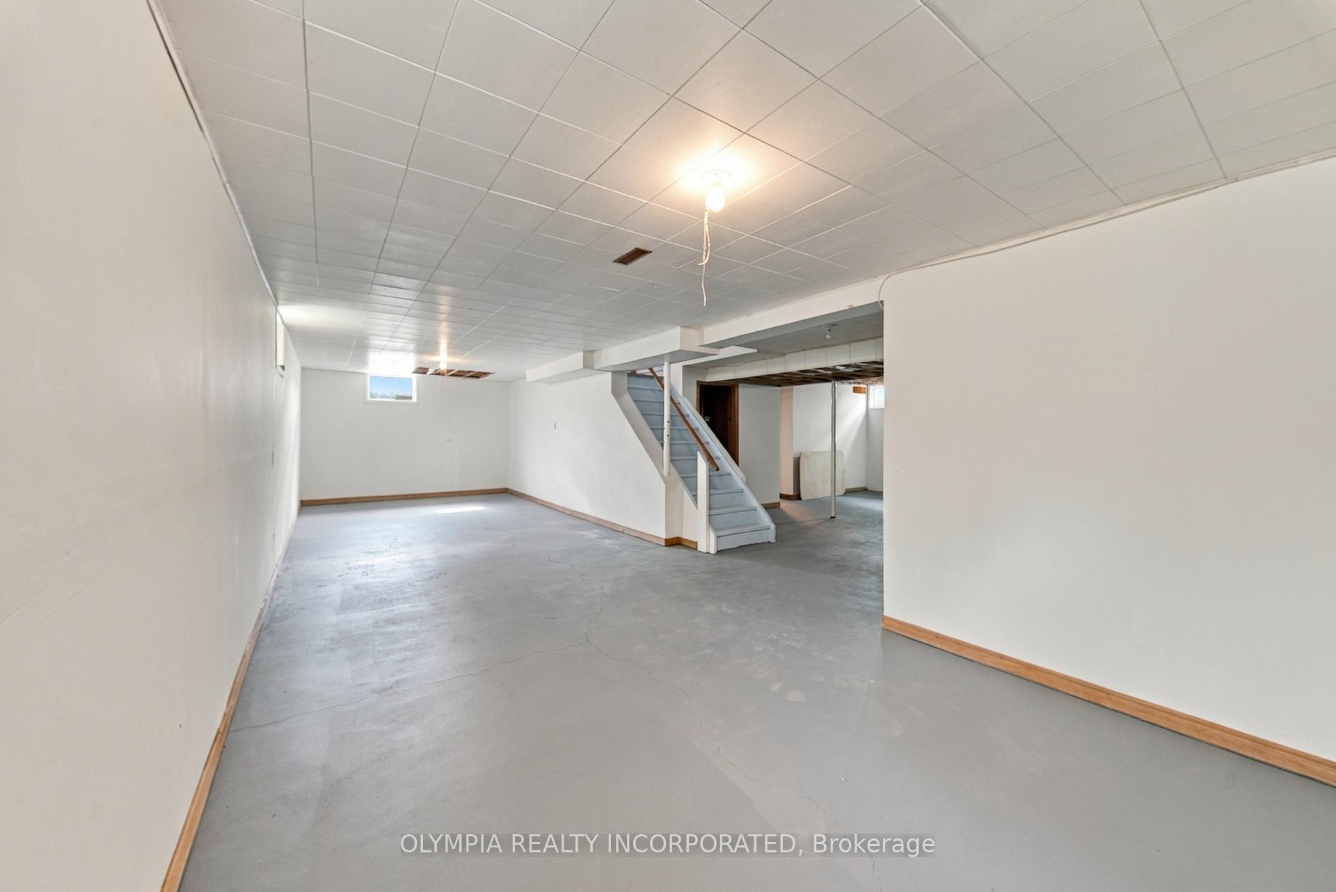 Photo 37 of 7100 Harovics Lane, Niagara Falls, Arad/Fallsview — HOMEH