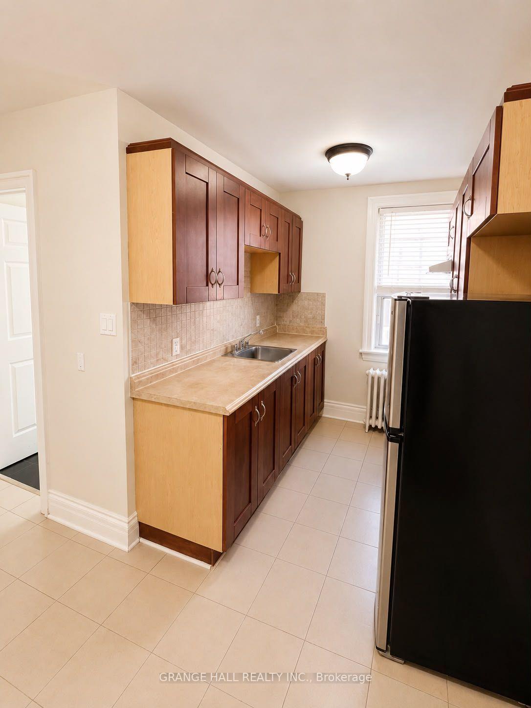 Photo 2 of Unit 22, 229 Vaughan Road, Toronto, Humewood-Cedarvale — HOMEH