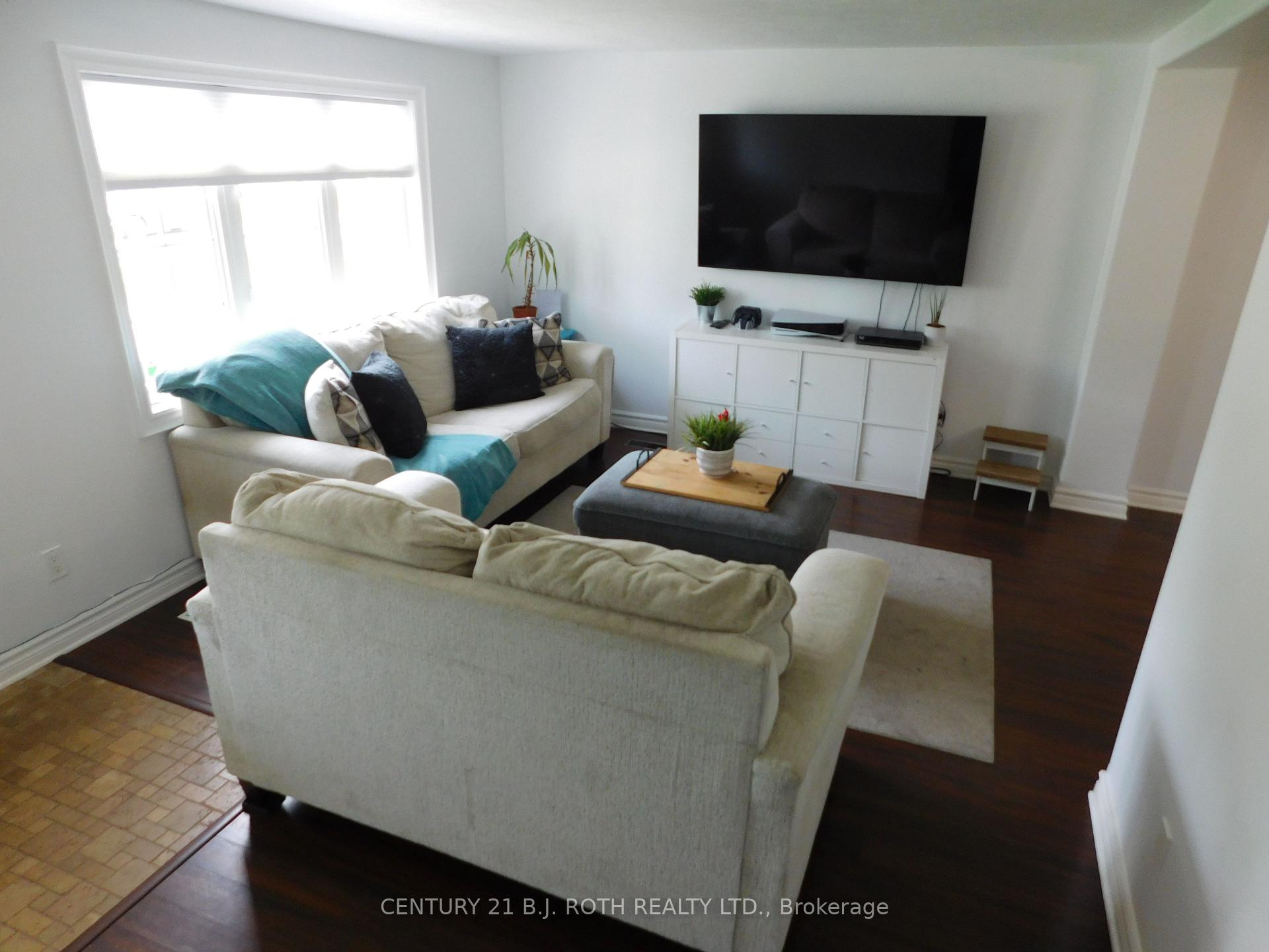 Photo 25 of 402 West Street, Tay, Victoria Harbour — HOMEH