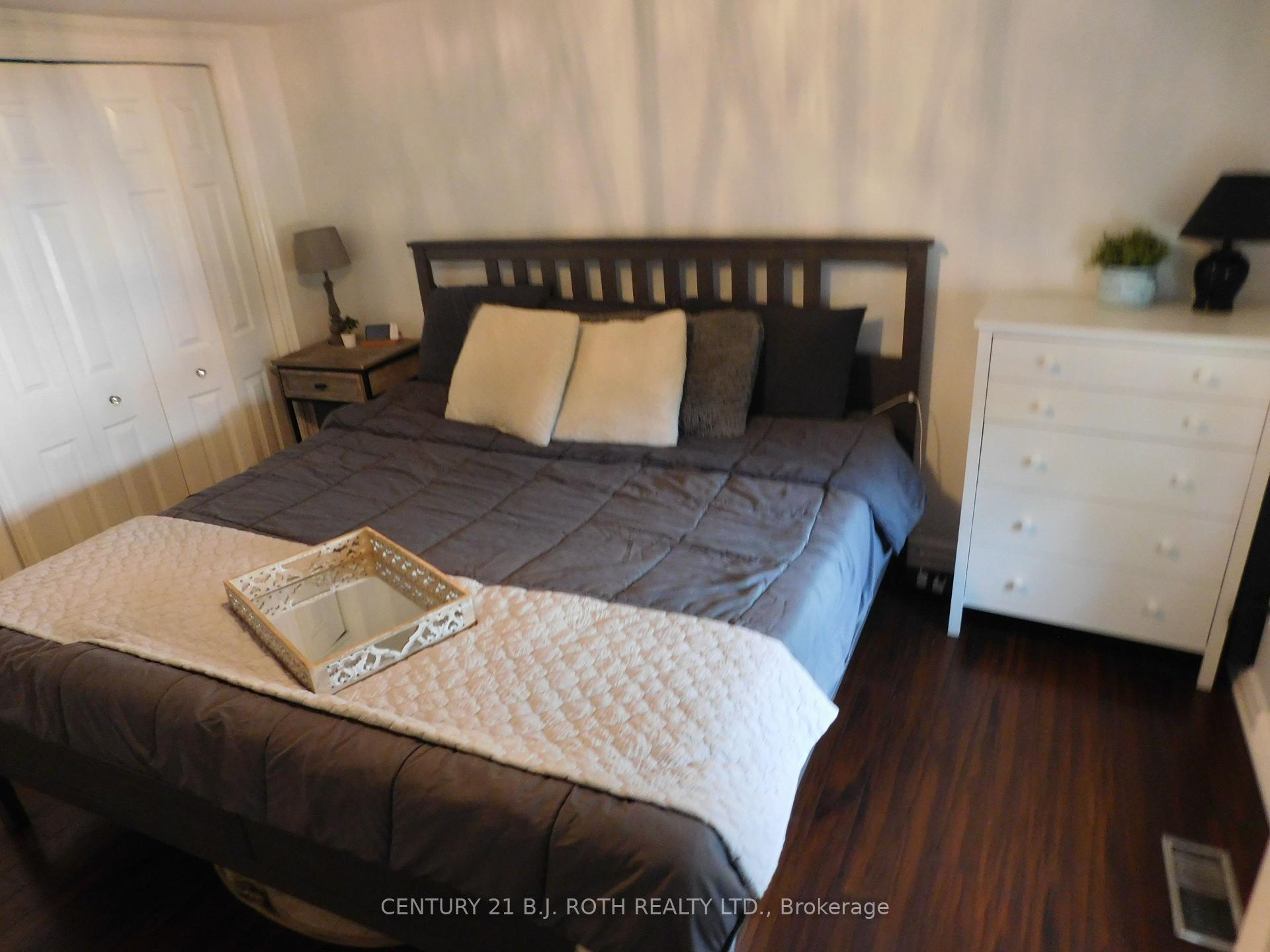 Photo 35 of 402 West Street, Tay, Victoria Harbour — HOMEH