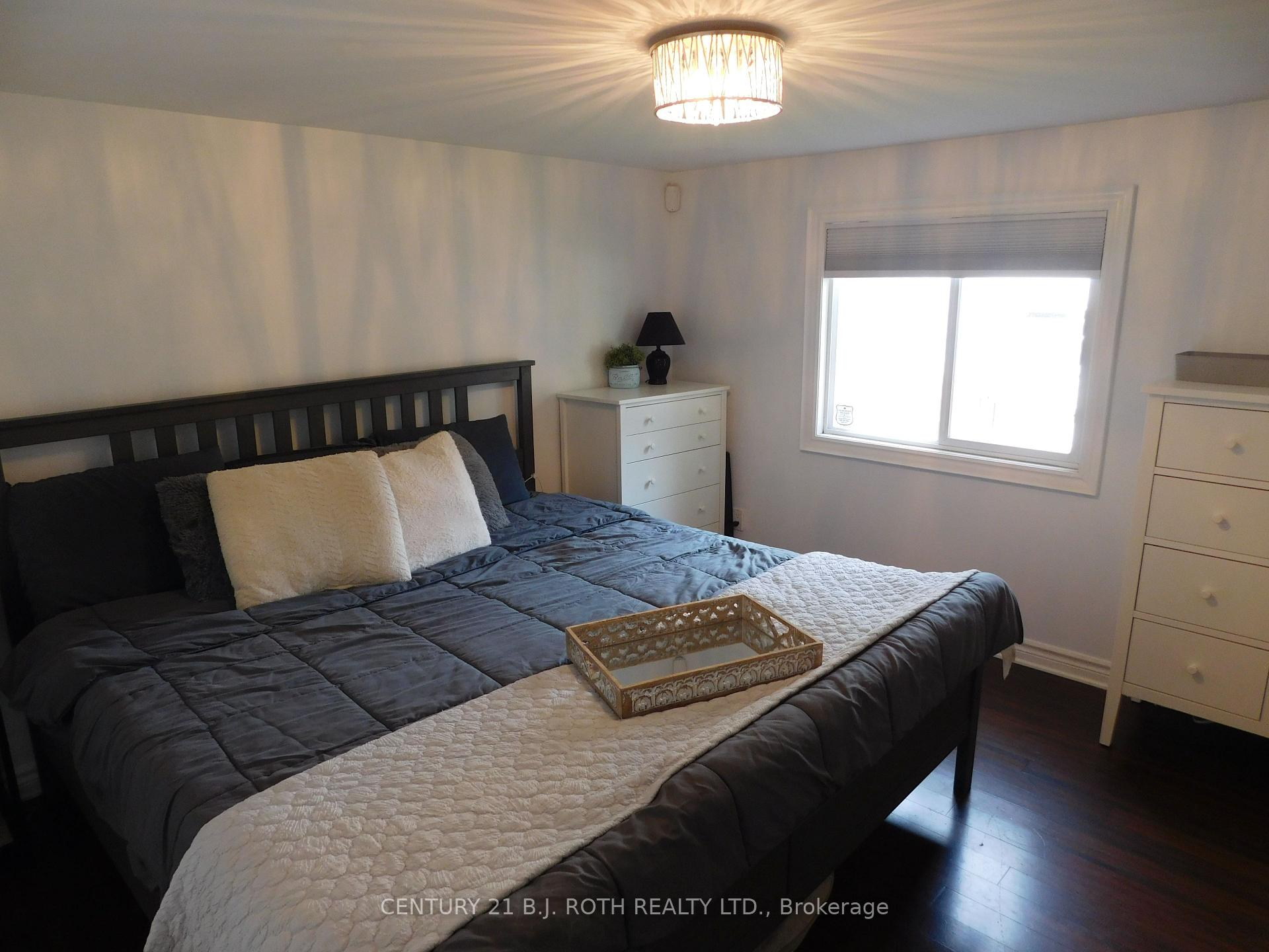 Photo 36 of 402 West Street, Tay, Victoria Harbour — HOMEH