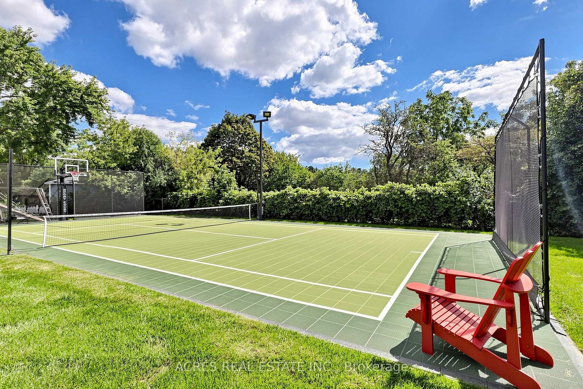Photo 6 of 30 Casper Crescent, Brampton, Fletcher's Creek South — HOMEH