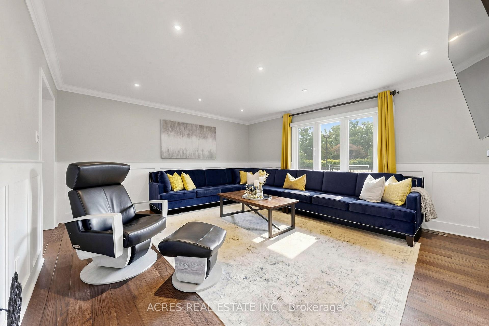 Photo 19 of 30 Casper Crescent, Brampton, Fletcher's Creek South — HOMEH