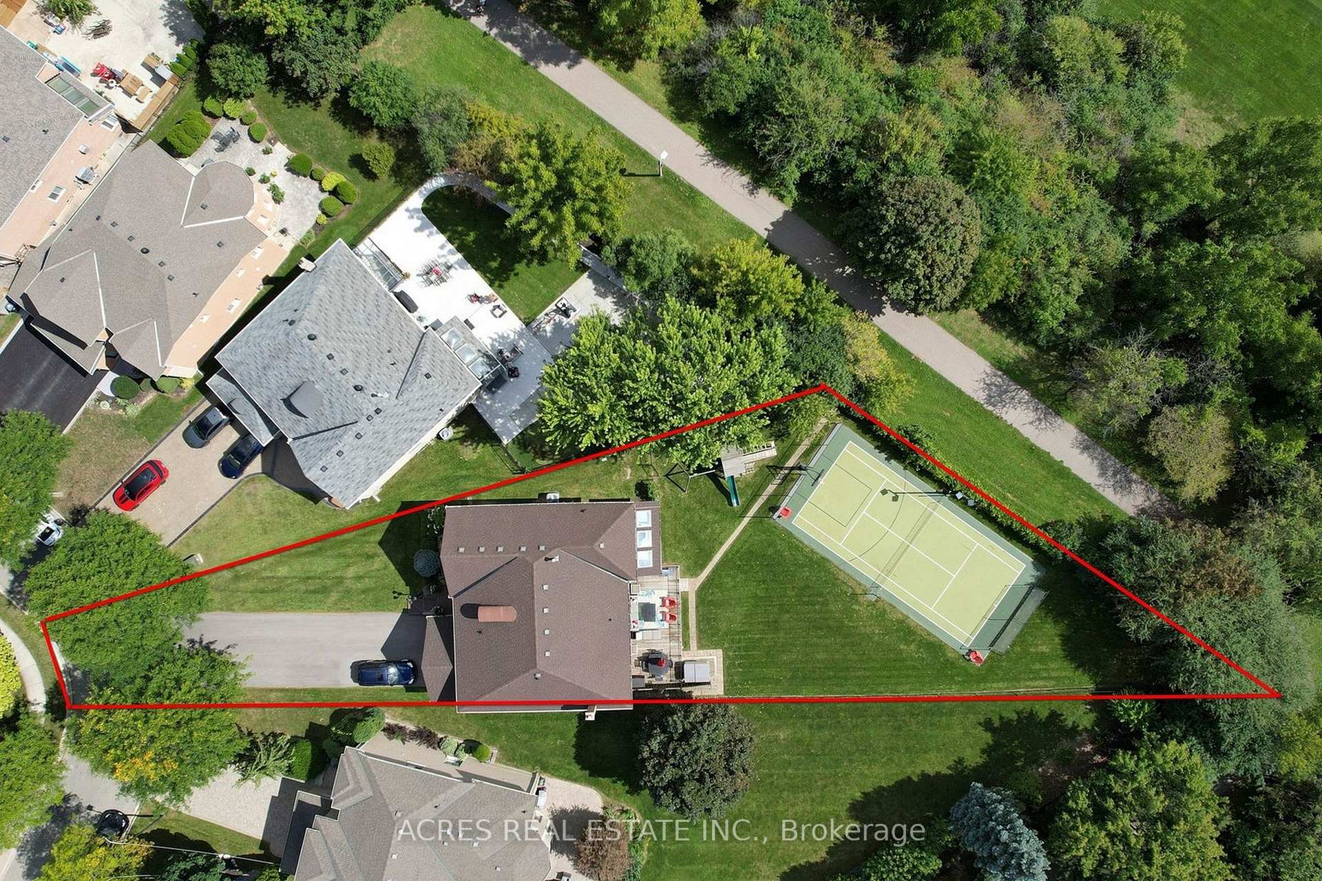 Photo 42 of 30 Casper Crescent, Brampton, Fletcher's Creek South — HOMEH