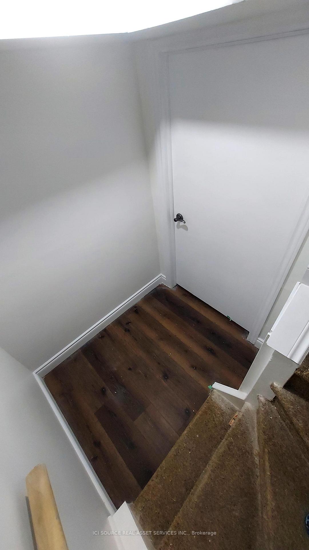 Photo 5 of Unit Lower, 2769 Willowmore Way, Mississauga, Meadowvale — HOMEH