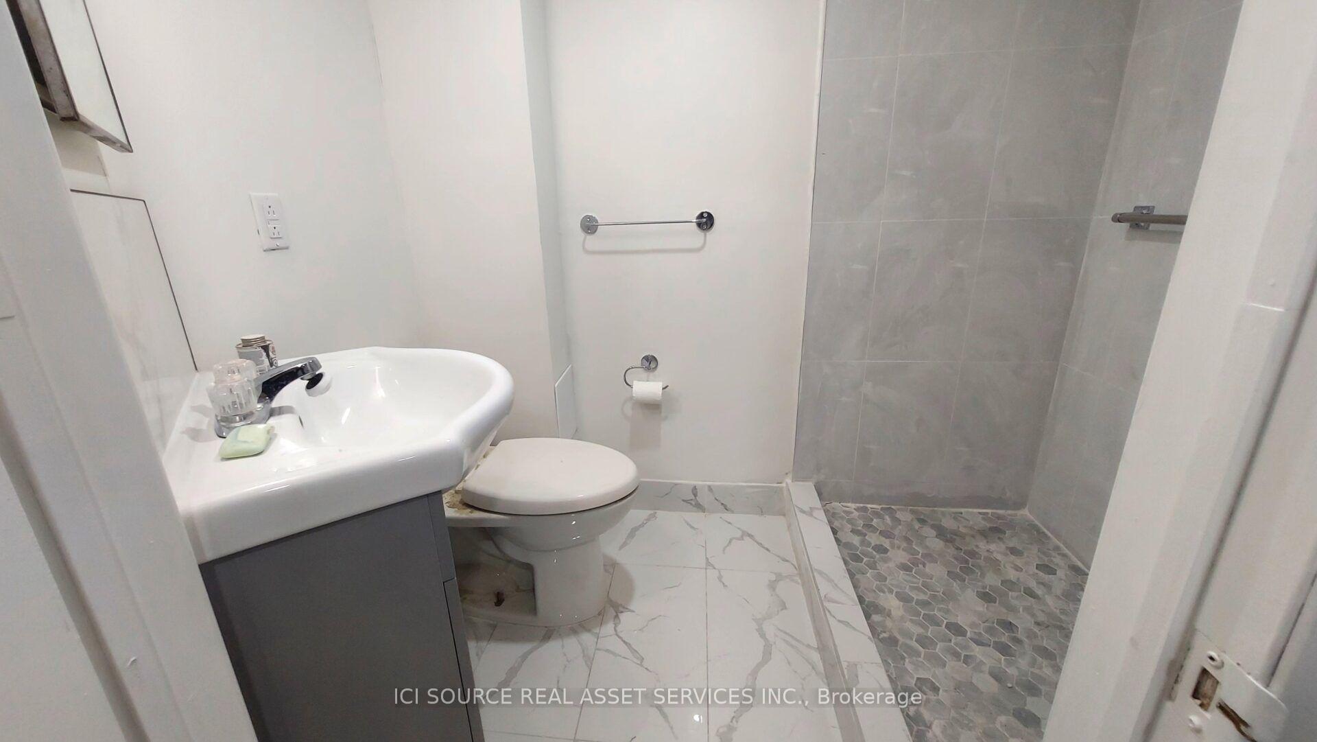 Photo 8 of Unit Lower, 2769 Willowmore Way, Mississauga, Meadowvale — HOMEH