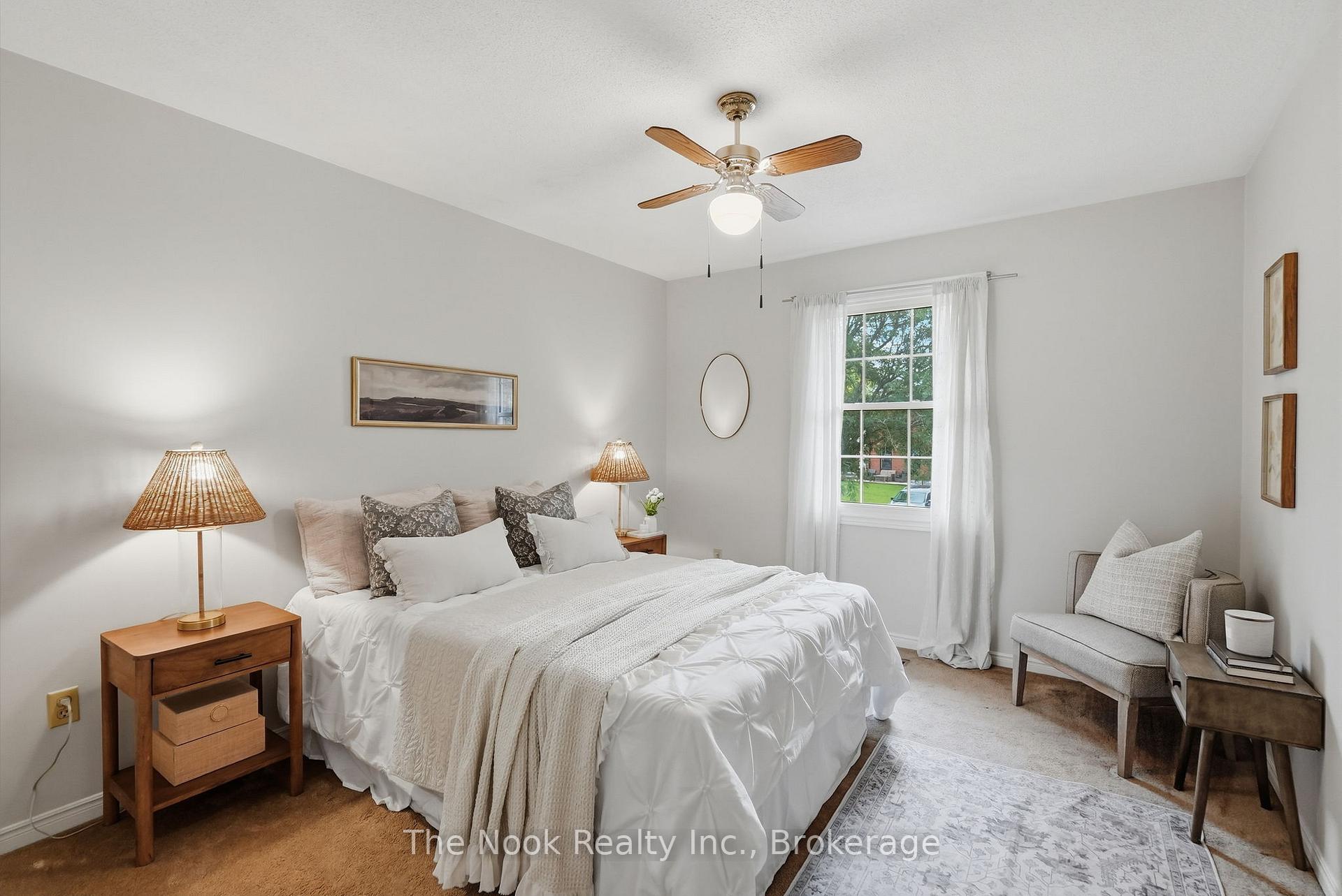 Photo 26 of 45 Bernick Crescent, Whitchurch-Stouffville, Stouffville — HOMEH