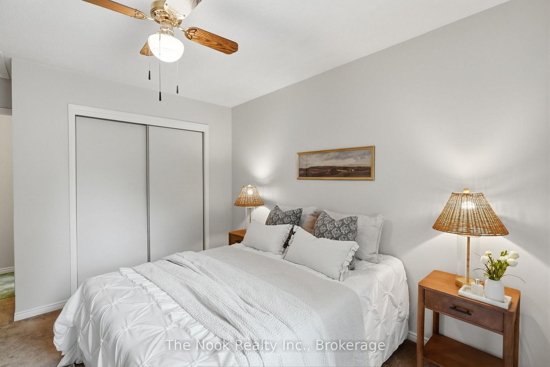 Photo 27 of 45 Bernick Crescent, Whitchurch-Stouffville, Stouffville — HOMEH