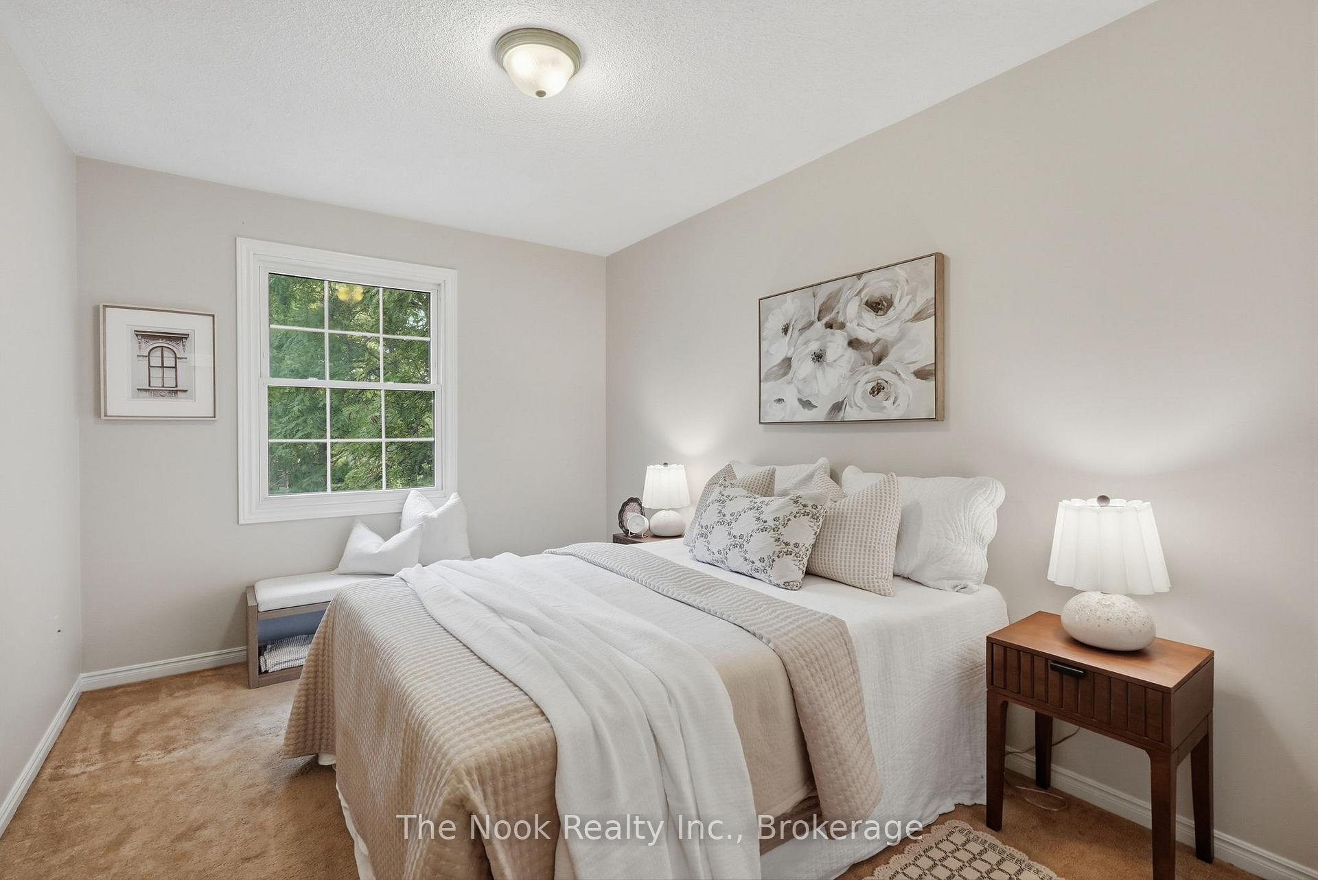 Photo 29 of 45 Bernick Crescent, Whitchurch-Stouffville, Stouffville — HOMEH