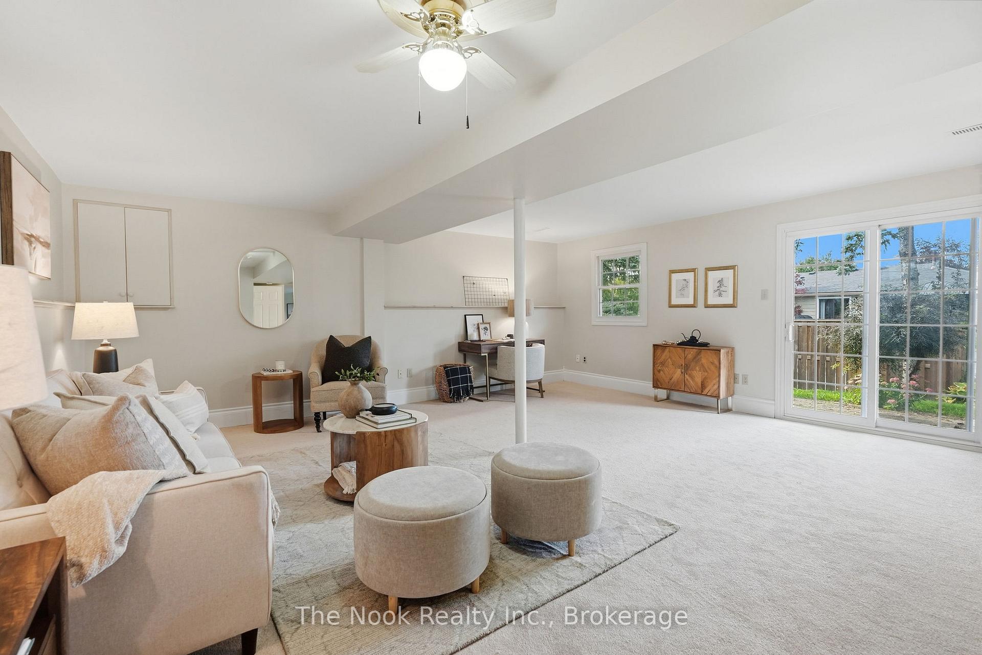 Photo 34 of 45 Bernick Crescent, Whitchurch-Stouffville, Stouffville — HOMEH
