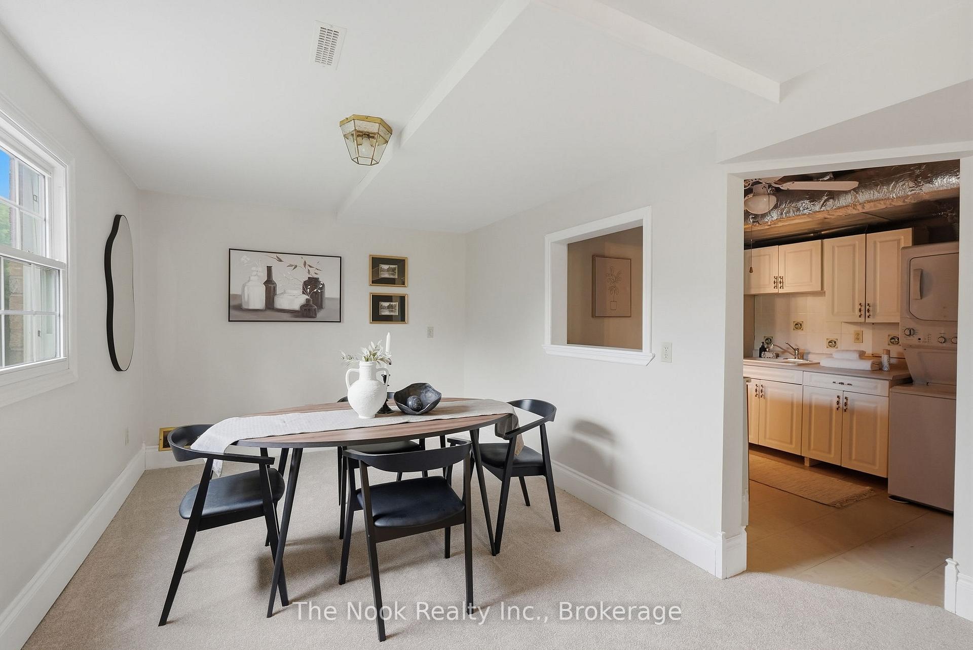 Photo 40 of 45 Bernick Crescent, Whitchurch-Stouffville, Stouffville — HOMEH