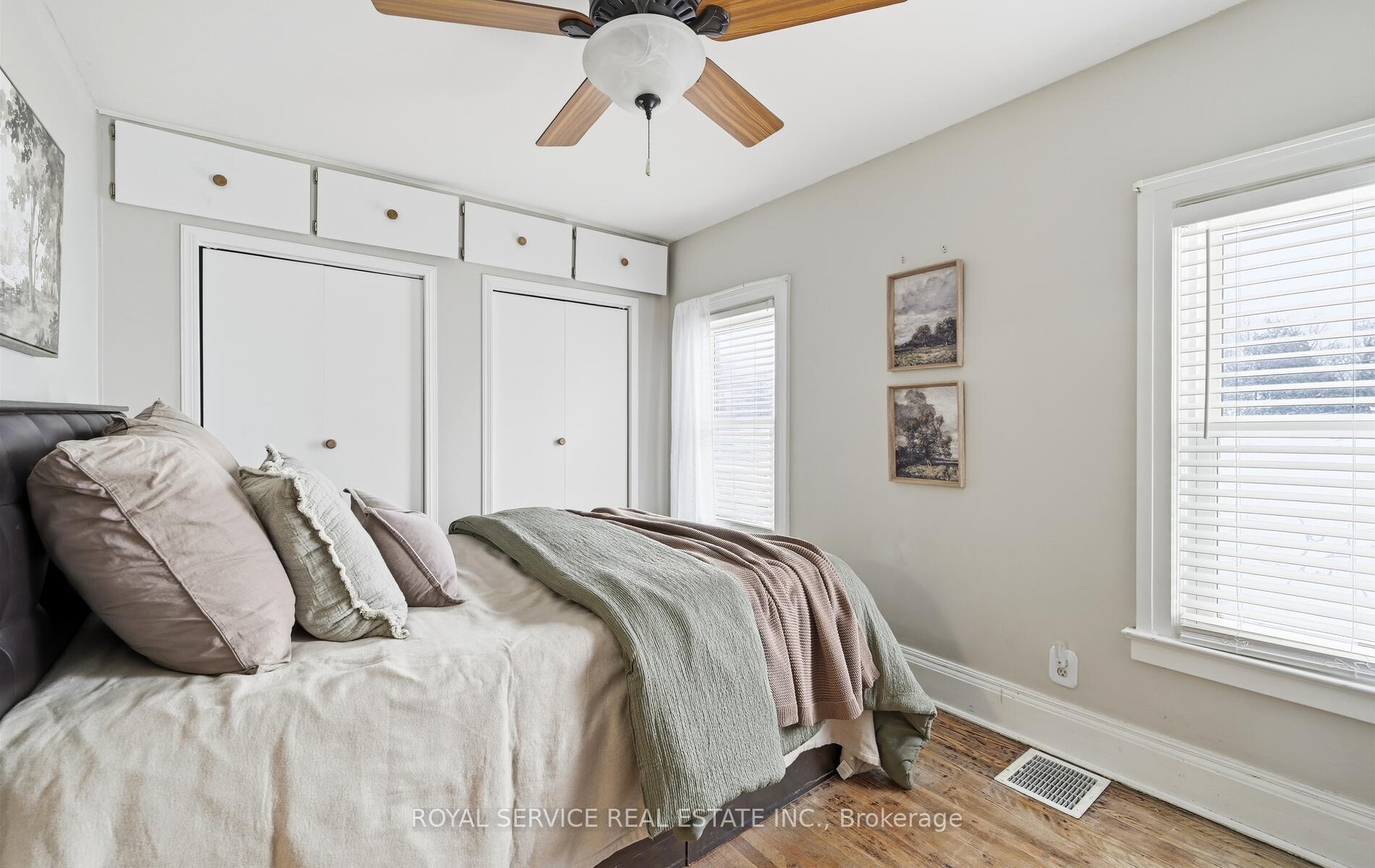 Photo 16 of 14 Liberty Place, Clarington, Bowmanville — HOMEH