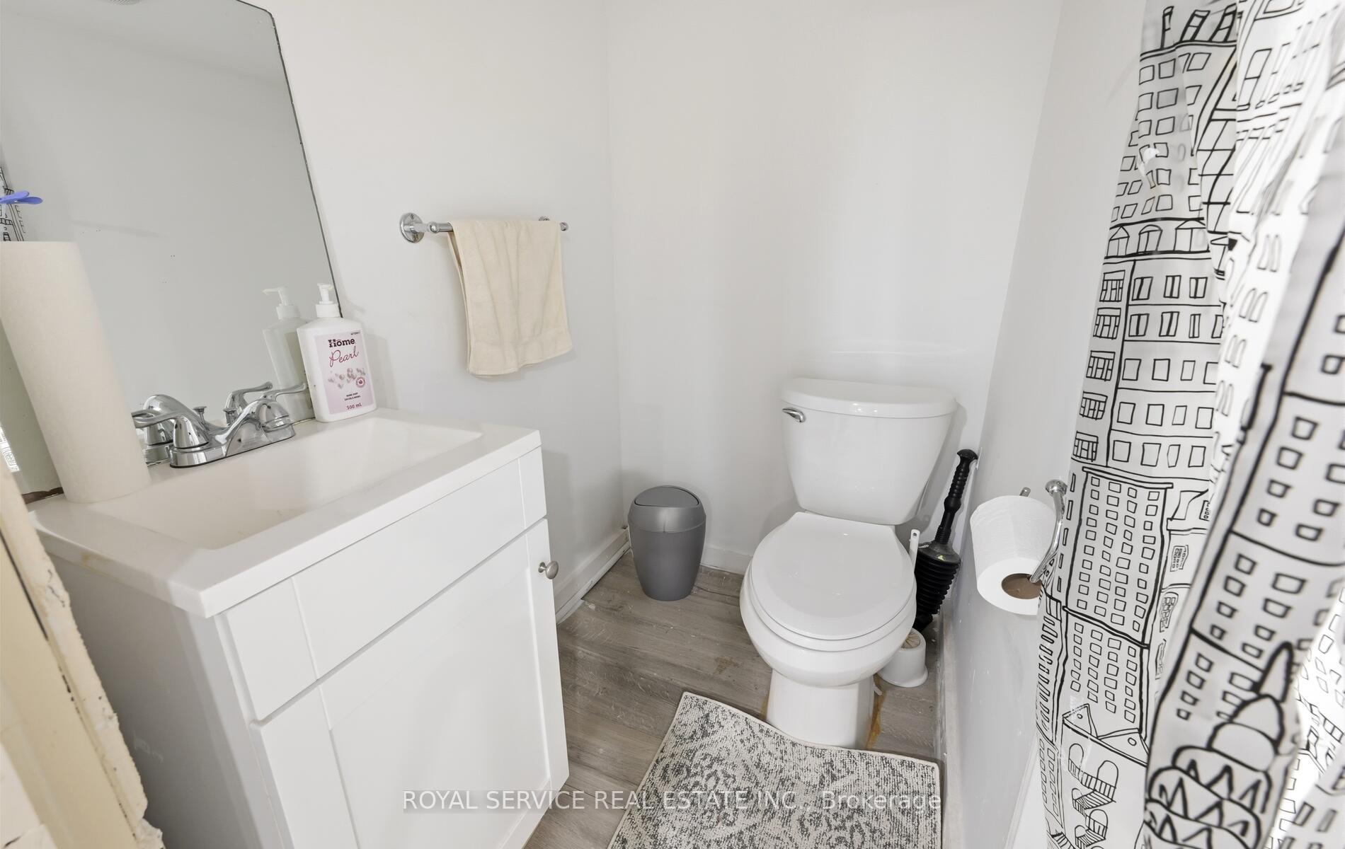 Photo 22 of 14 Liberty Place, Clarington, Bowmanville — HOMEH