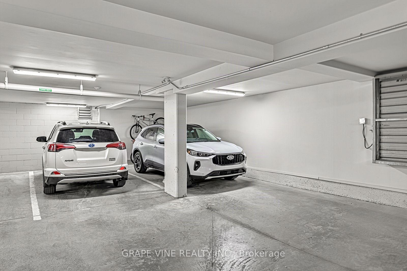 Photo 30 of Unit 105, 190 Boundstone Way, Ottawa, Kanata - Kanata Lakes/Heritage Hills — HOMEH