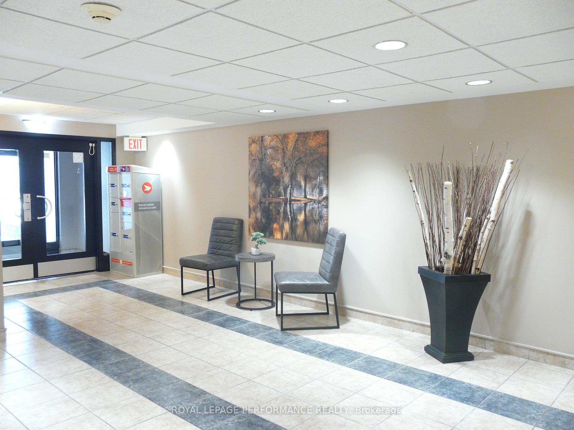 Photo 3 of Unit 108, 320 Centrum Boulevard, Ottawa, Bilberry Creek/Queenswood Heights — HOMEH