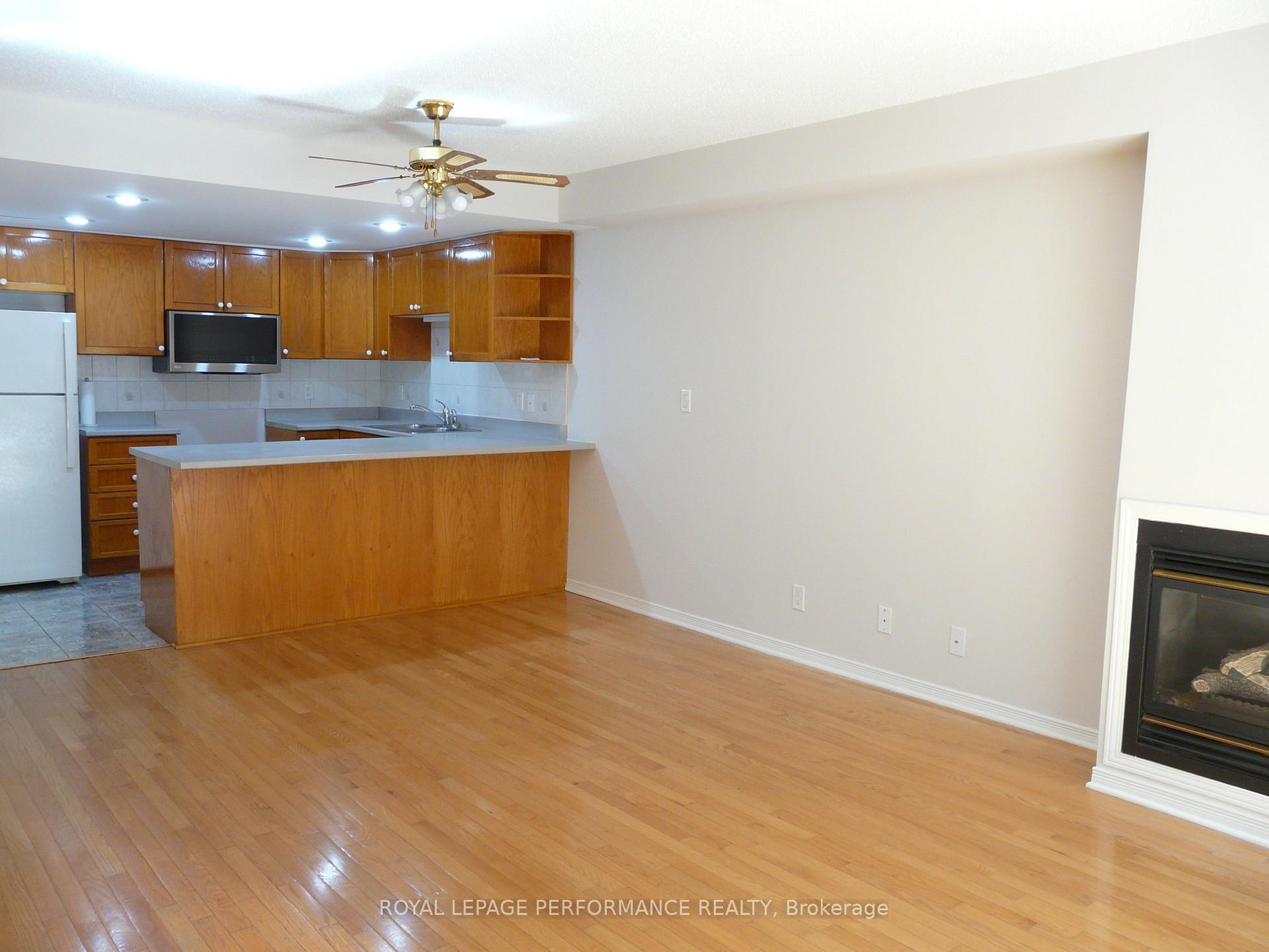 Photo 12 of Unit 108, 320 Centrum Boulevard, Ottawa, Bilberry Creek/Queenswood Heights — HOMEH