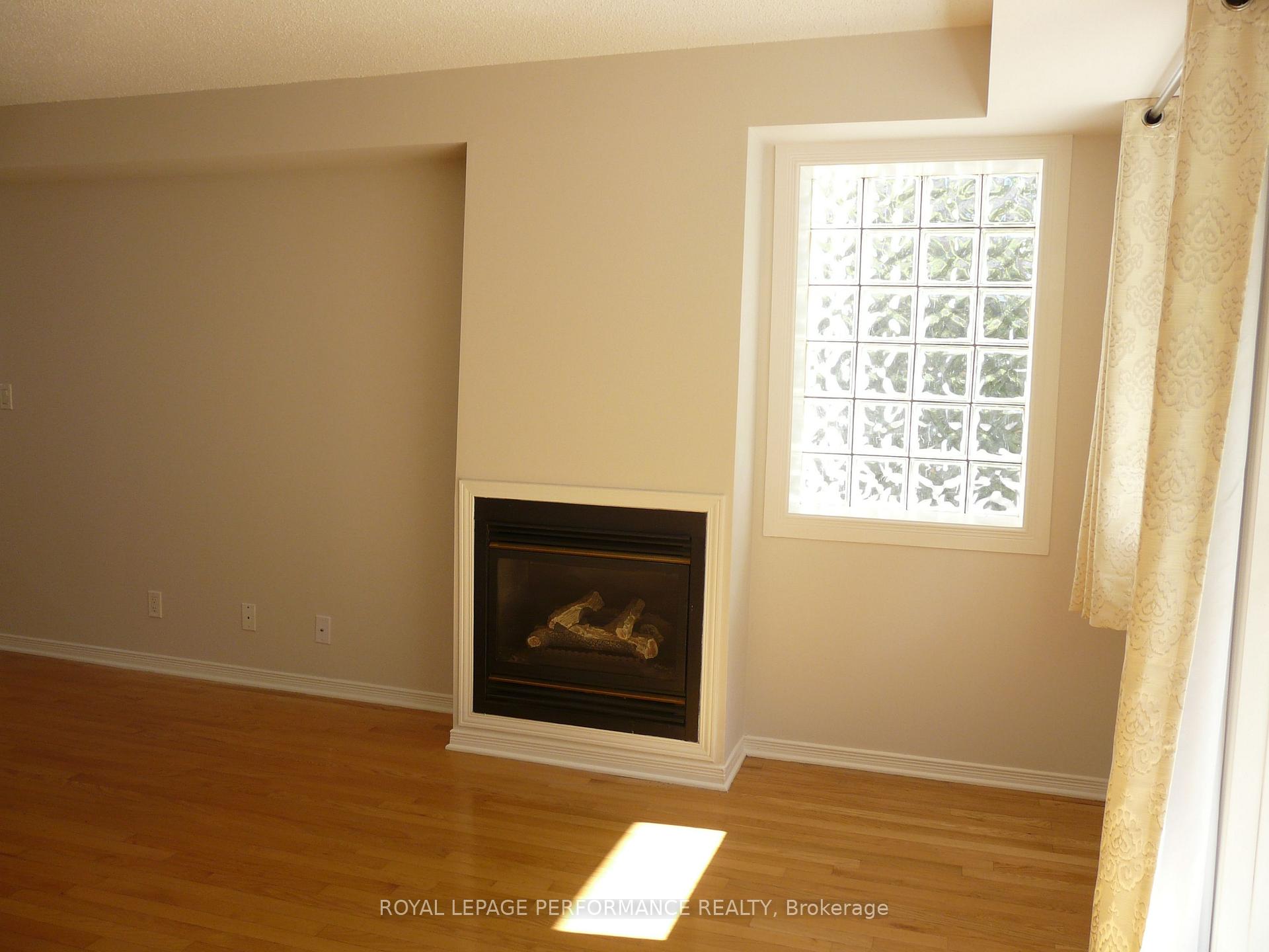 Photo 13 of Unit 108, 320 Centrum Boulevard, Ottawa, Bilberry Creek/Queenswood Heights — HOMEH