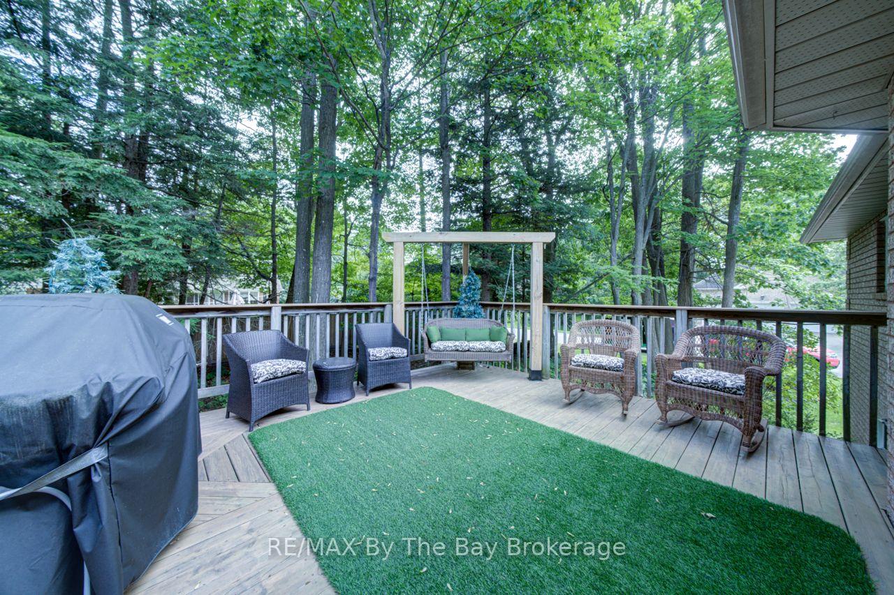 Photo 29 of 17 Downer Crescent, Wasaga Beach — HOMEH