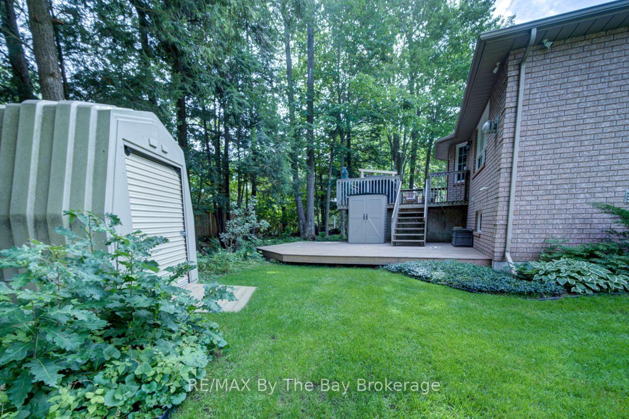 Photo 31 of 17 Downer Crescent, Wasaga Beach — HOMEH