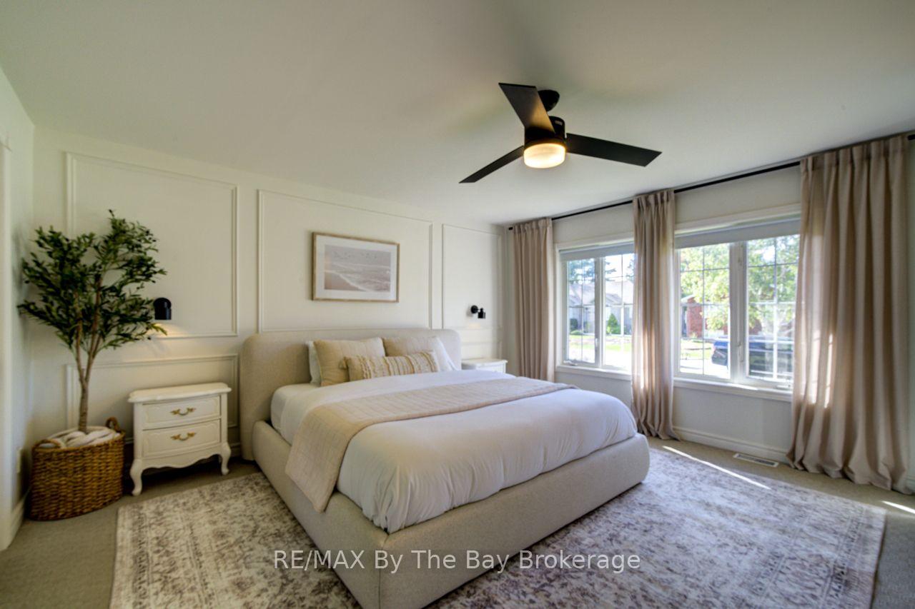 Photo 14 of 29 Downer Crescent, Wasaga Beach — HOMEH