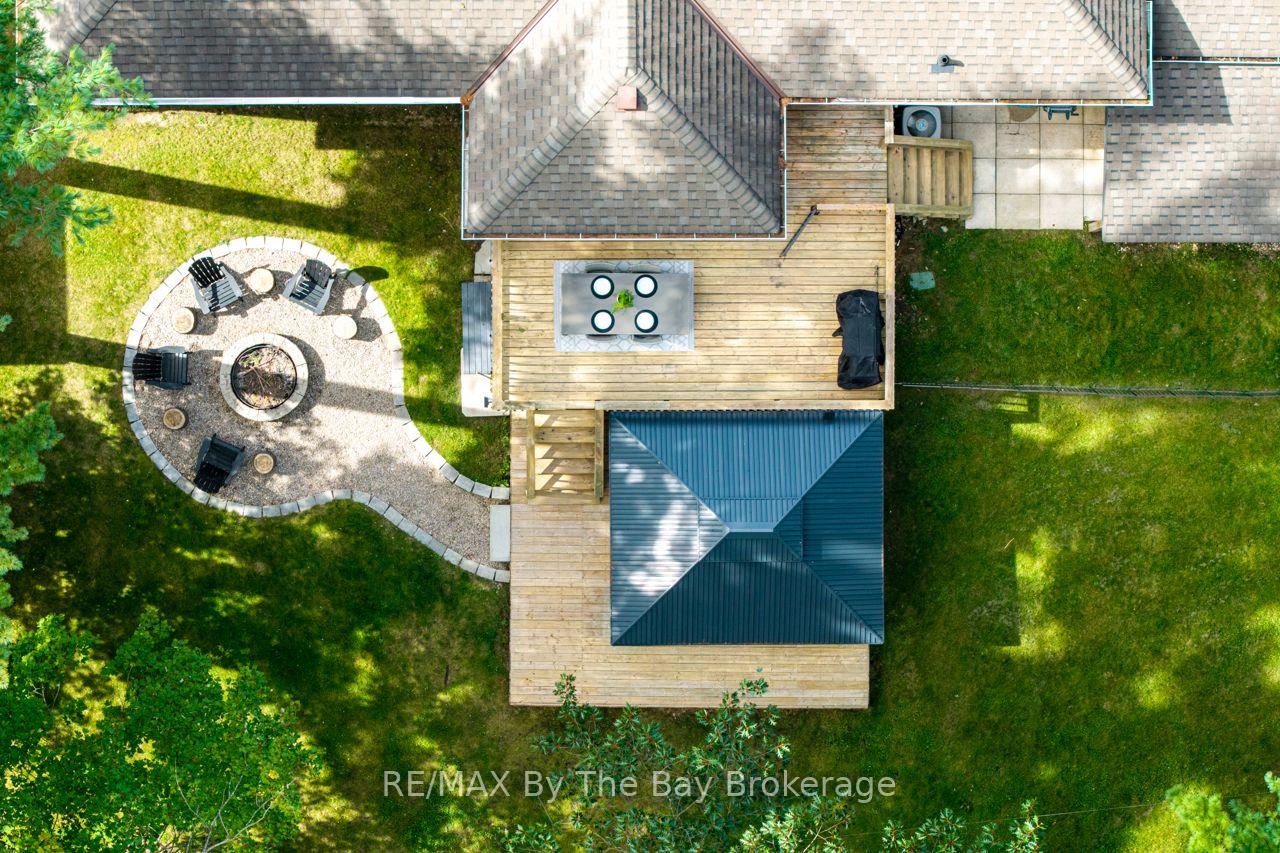 Photo 43 of 29 Downer Crescent, Wasaga Beach — HOMEH