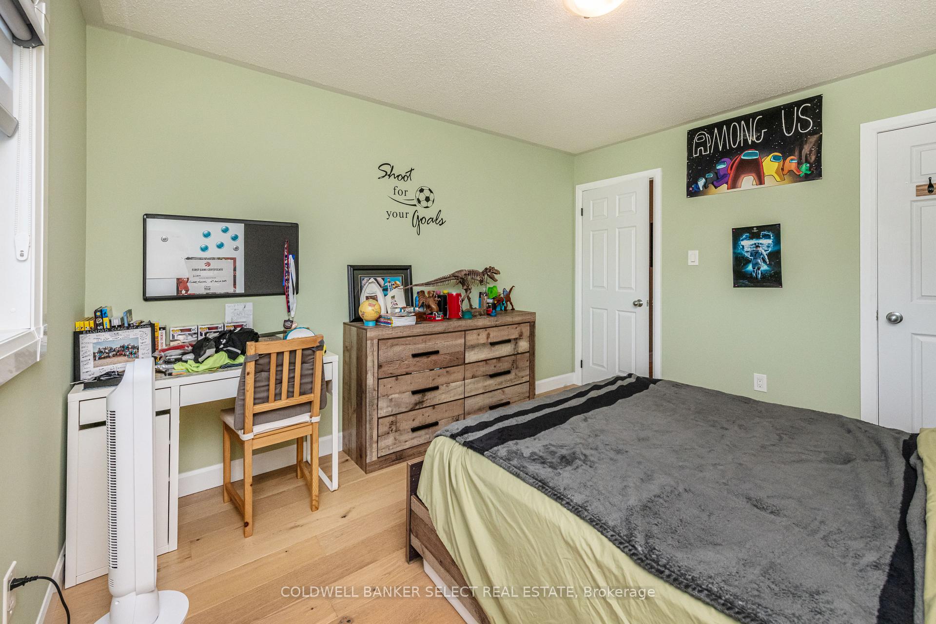 Photo 18 of 32 Coolspring Crescent, Caledon, Bolton East — HOMEH