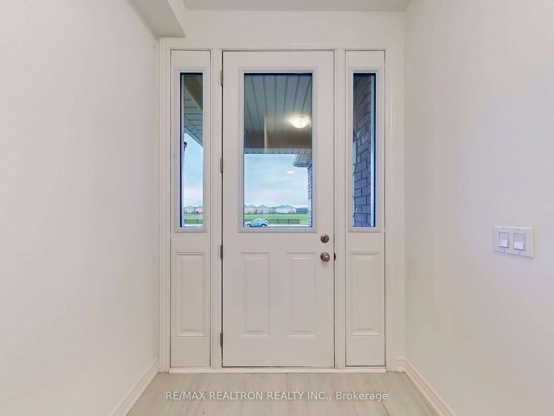 Photo 24 of 91 Picardy Drive, Hamilton, Stoney Creek Mountain — HOMEH