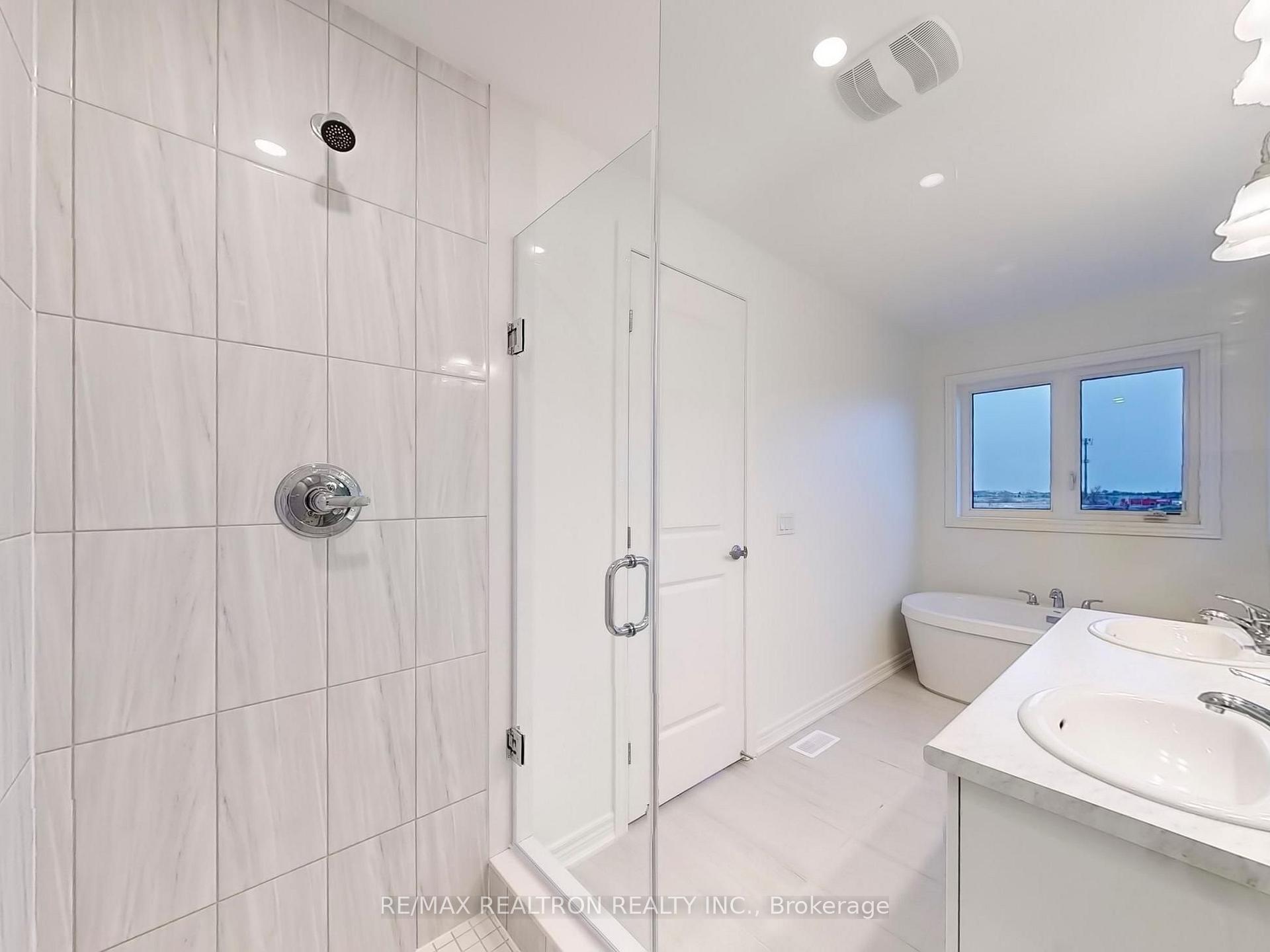 Photo 36 of 91 Picardy Drive, Hamilton, Stoney Creek Mountain — HOMEH