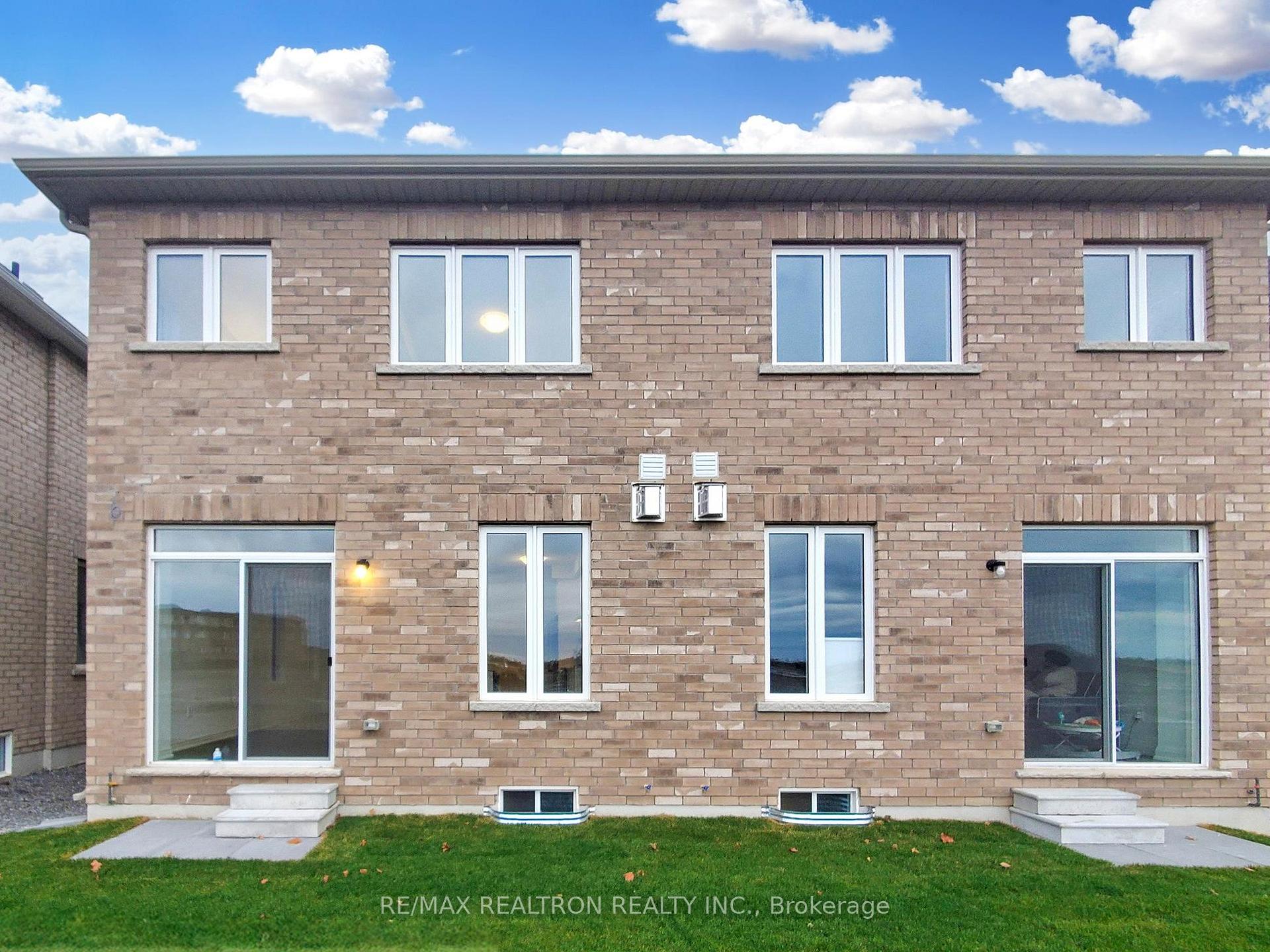 Photo 45 of 91 Picardy Drive, Hamilton, Stoney Creek Mountain — HOMEH