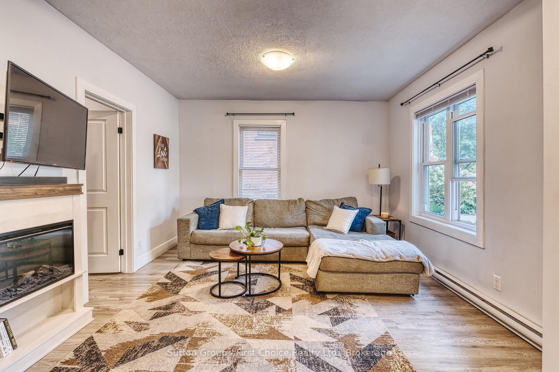 Photo 18 of 157 Front Street S, Stratford — HOMEH