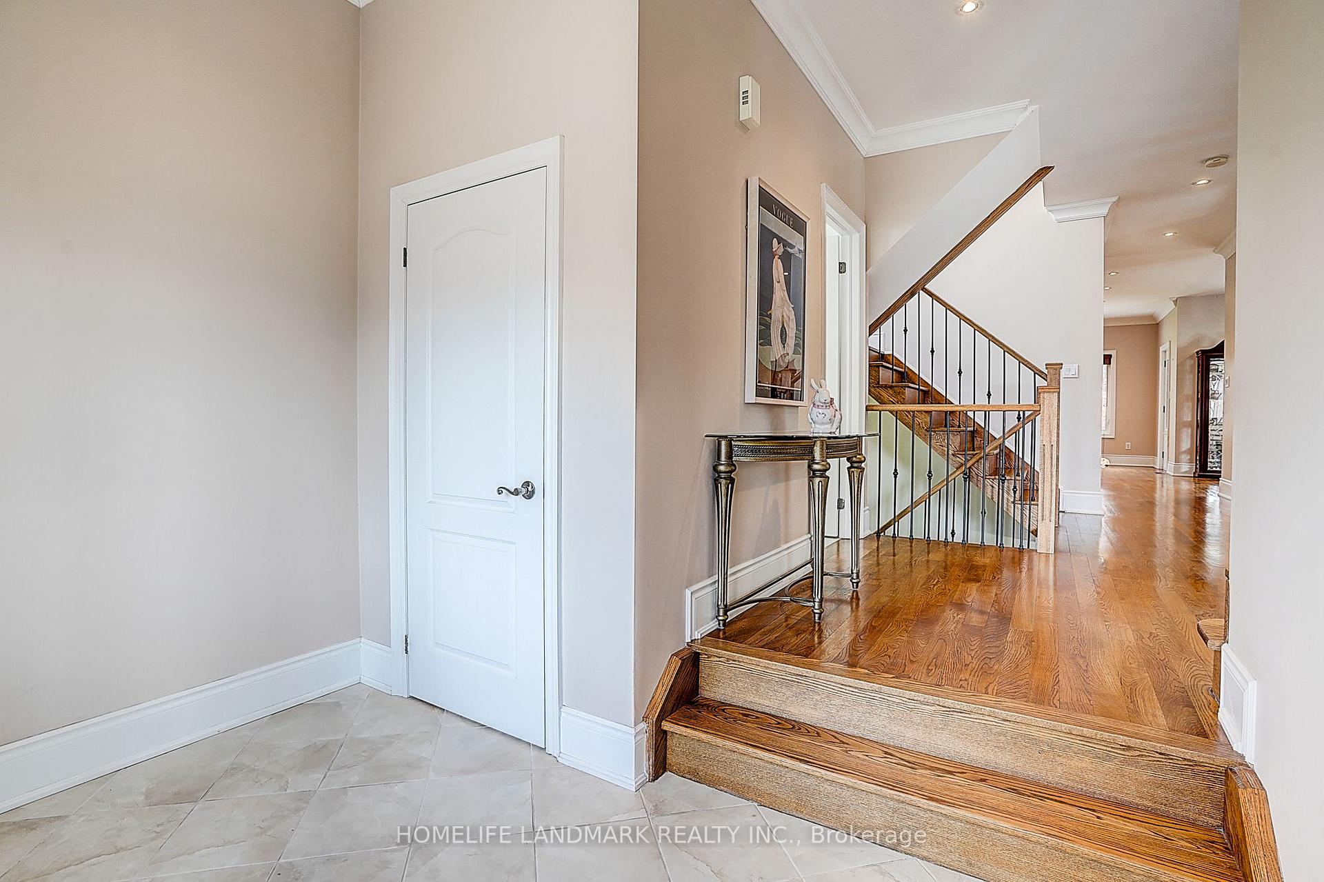 Photo 9 of 149 Maybourne Avenue, Scarborough, Clairlea-Birchmount — HOMEH