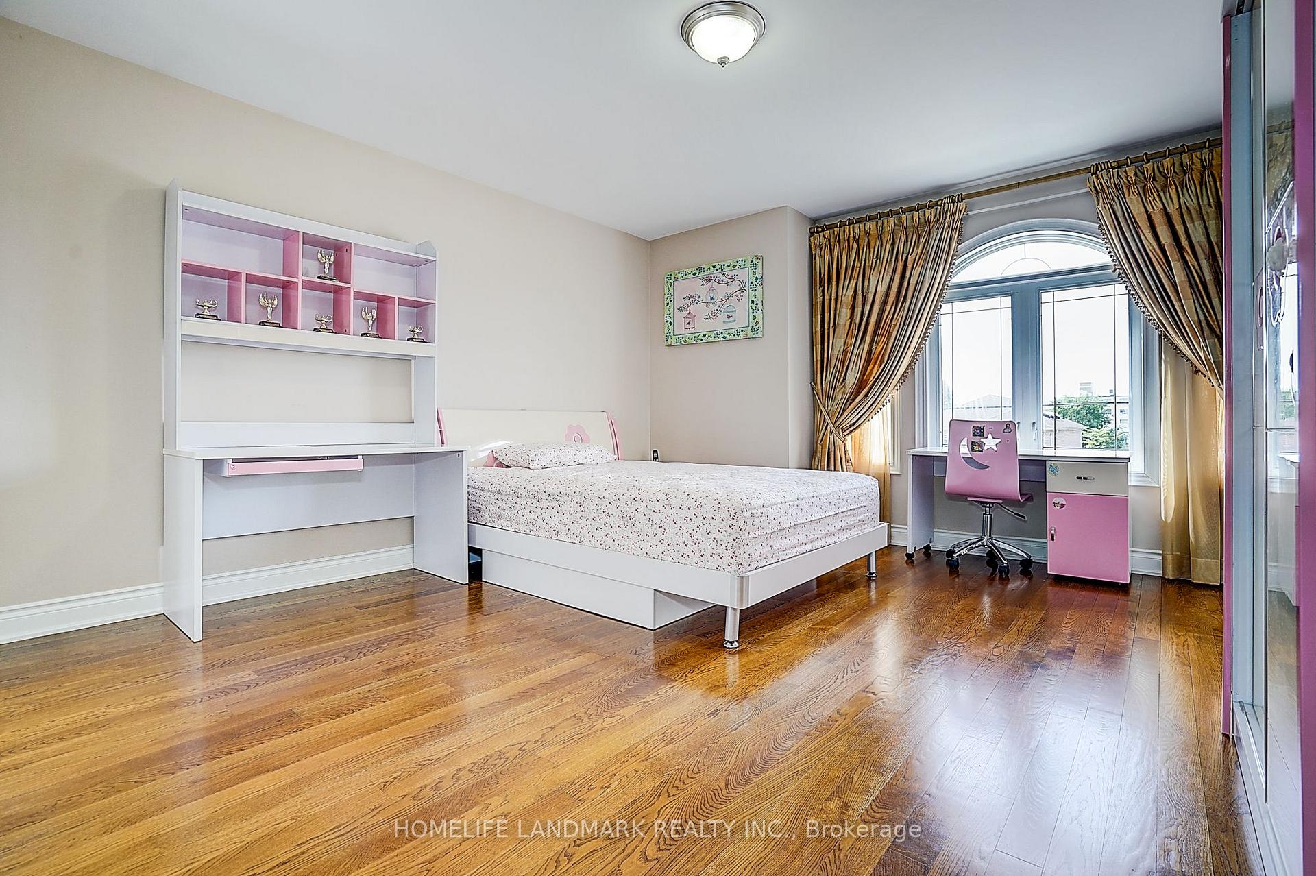 Photo 38 of 149 Maybourne Avenue, Scarborough, Clairlea-Birchmount — HOMEH