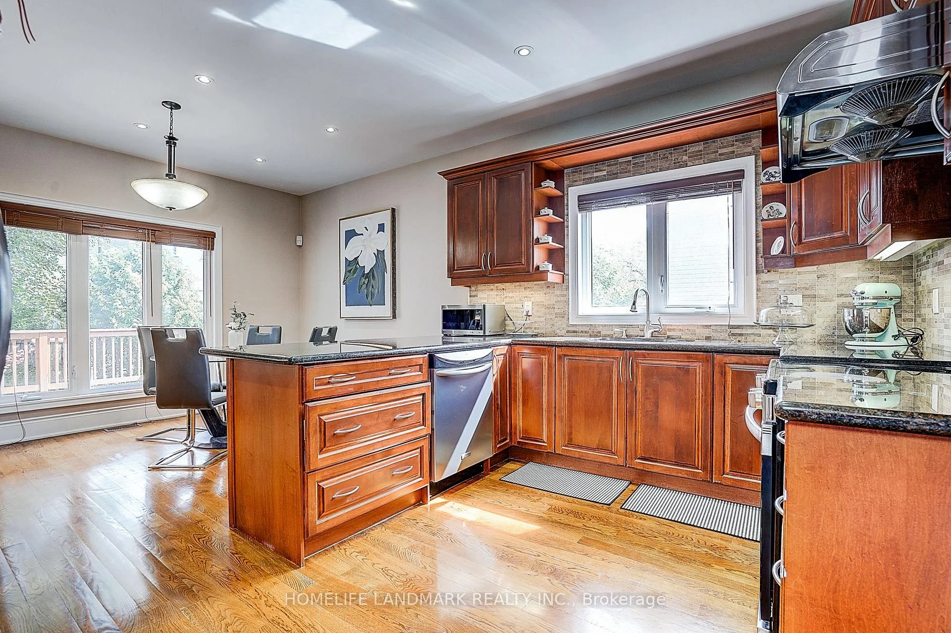 Photo 33 of 149 Maybourne Avenue, Scarborough, Clairlea-Birchmount — HOMEH