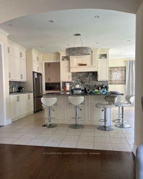 Photo of Unit Main & Upper, 108 Sharpe Crescent