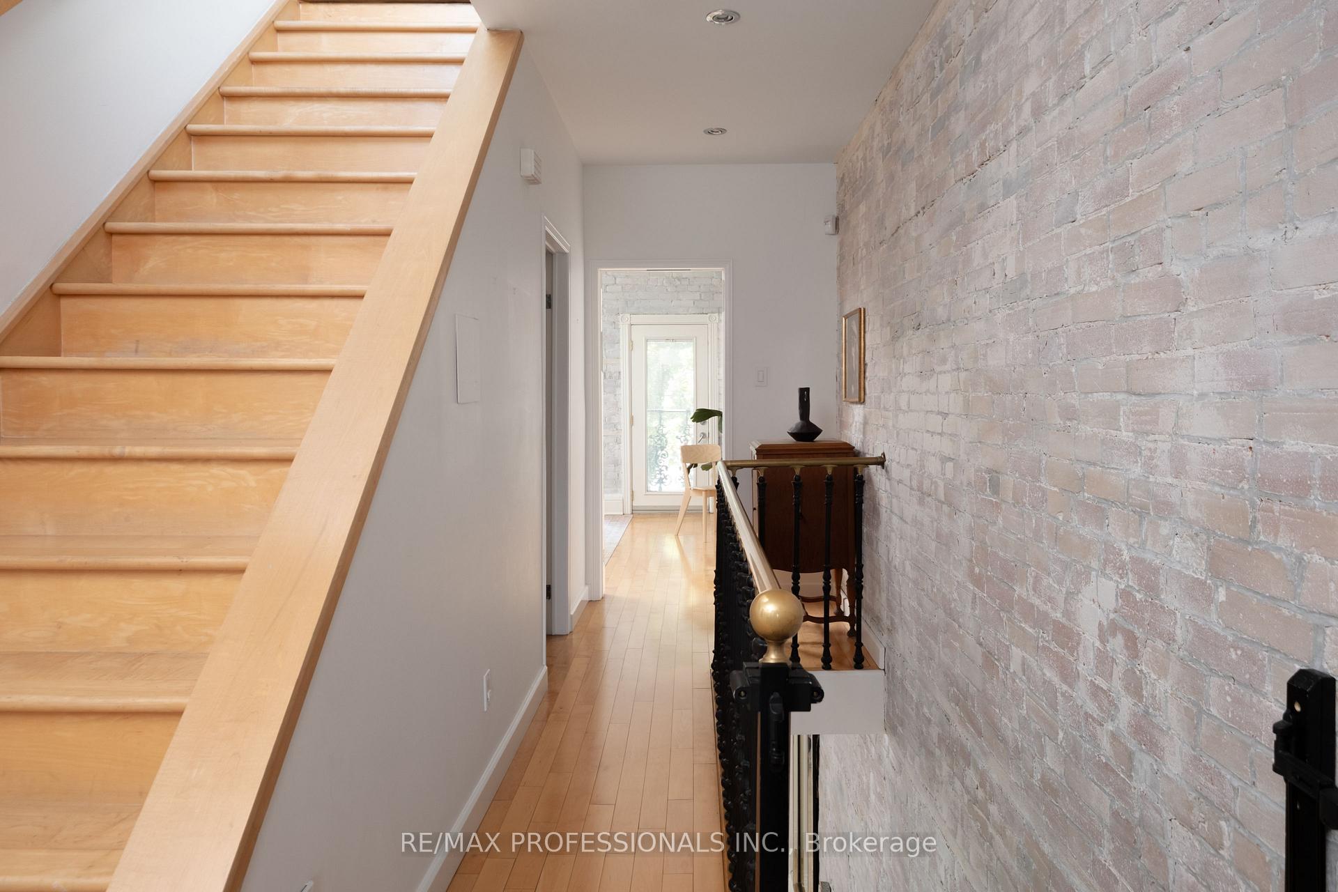 Photo 31 of 57 Shaw Street, Toronto, Niagara — HOMEH
