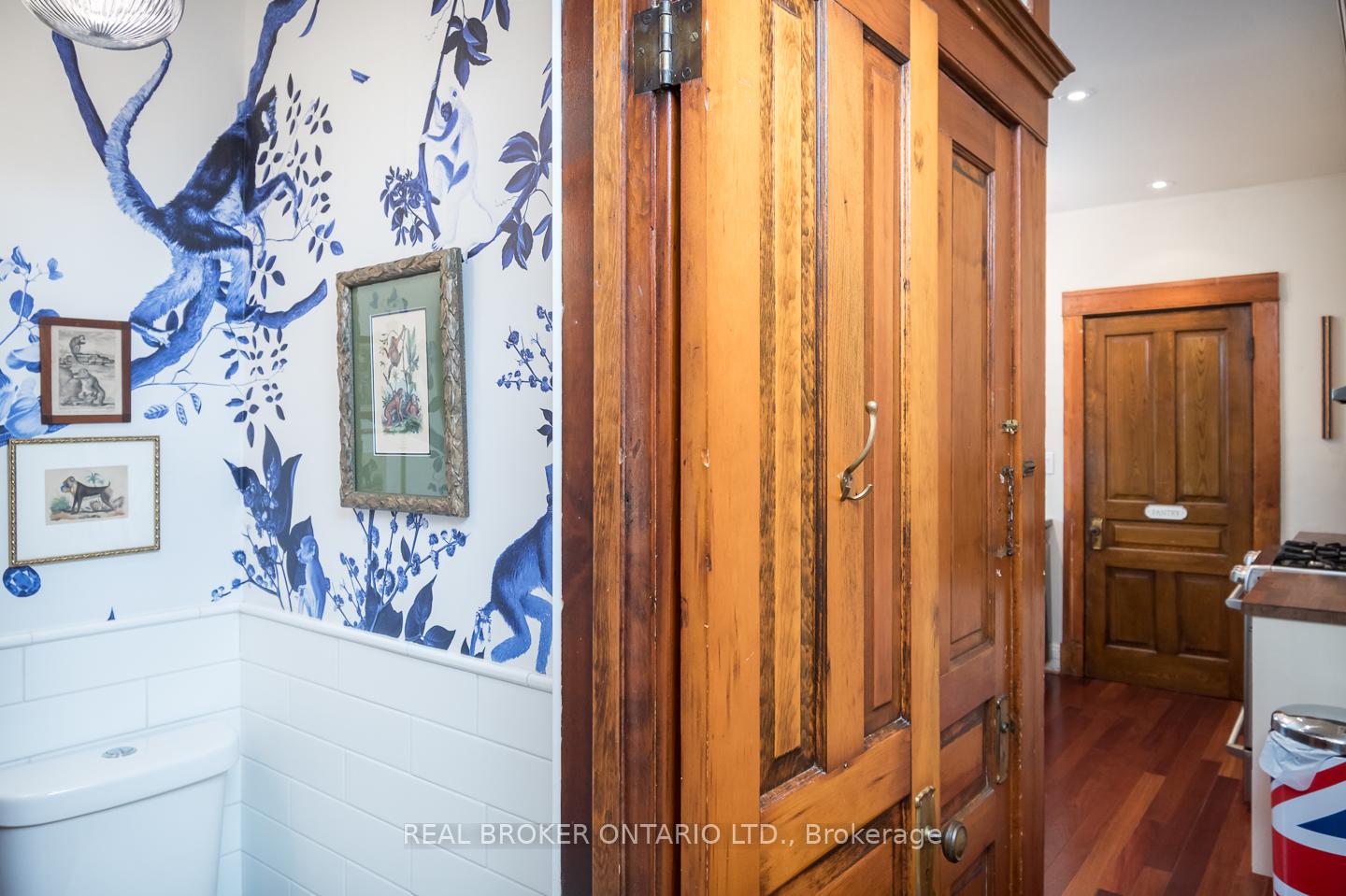 Photo 12 of 207 Waterloo Street N, Cambridge, Preston South — HOMEH