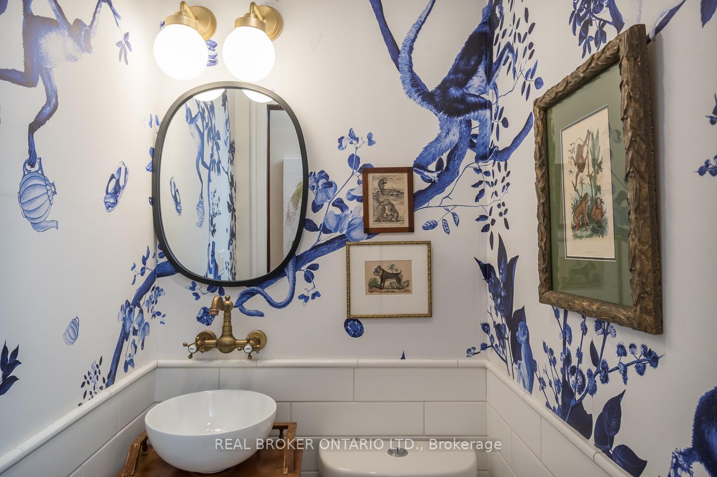 Photo 13 of 207 Waterloo Street N, Cambridge, Preston South — HOMEH