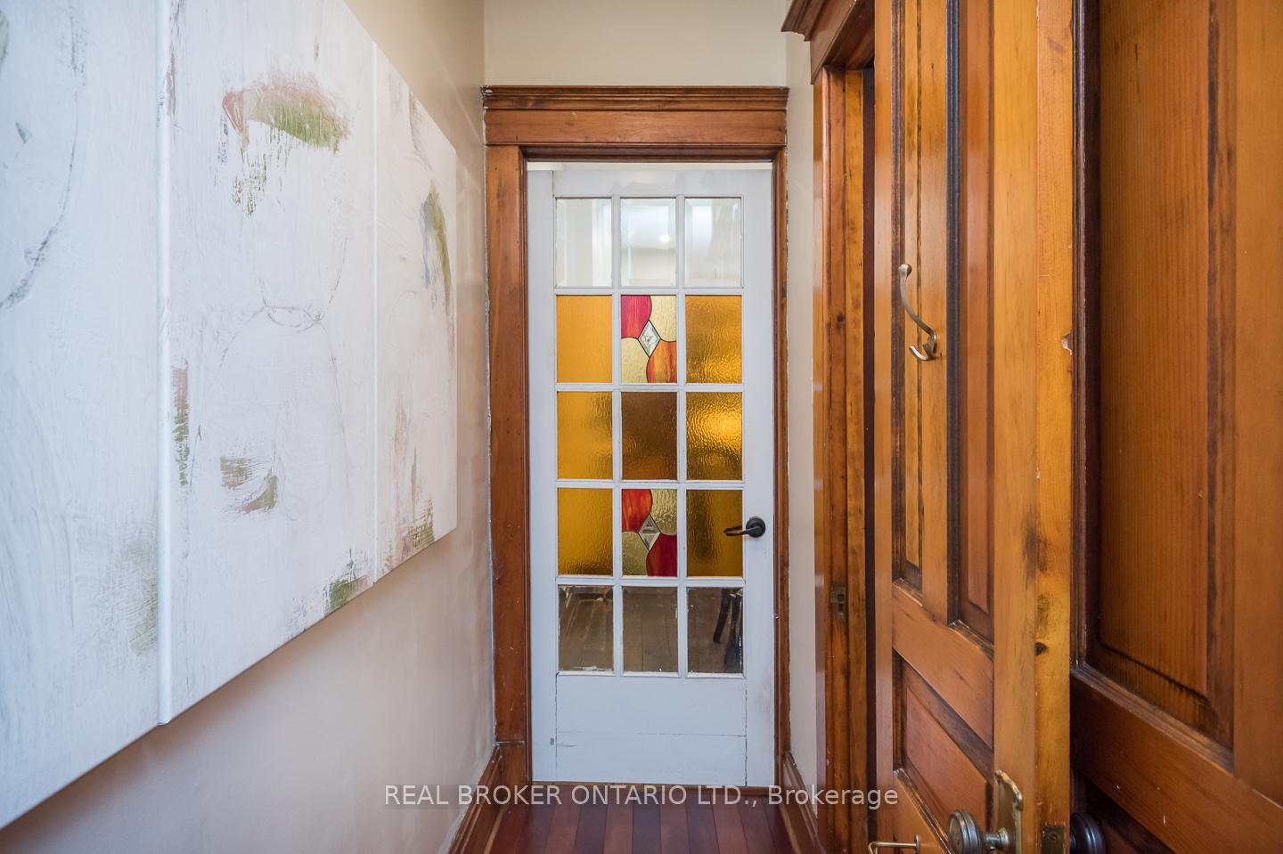 Photo 14 of 207 Waterloo Street N, Cambridge, Preston South — HOMEH