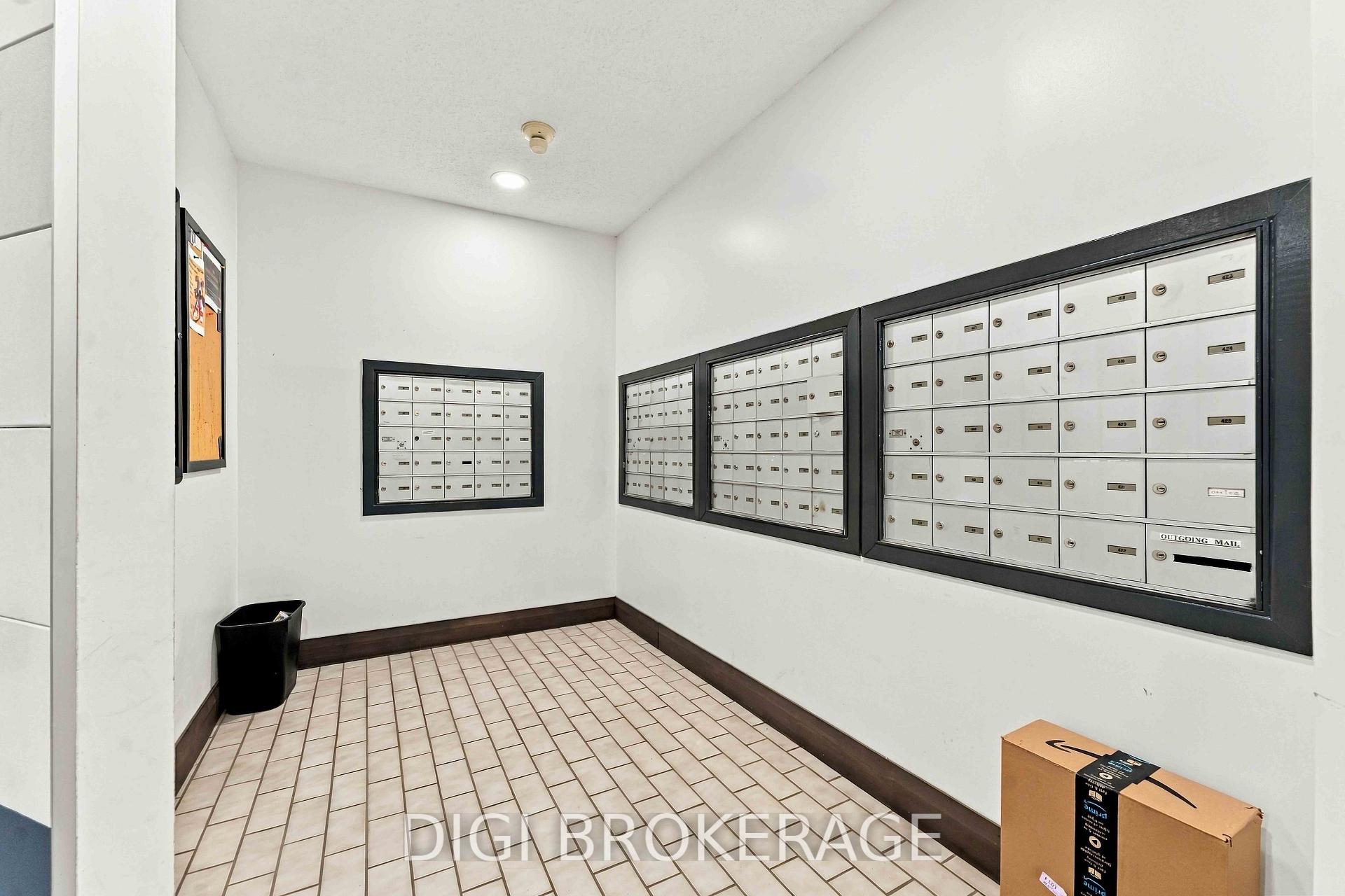 Photo 11 of Unit 302, 318 Lorry Greenberg Drive, Ottawa, Hunt Club Park/Greenboro — HOMEH