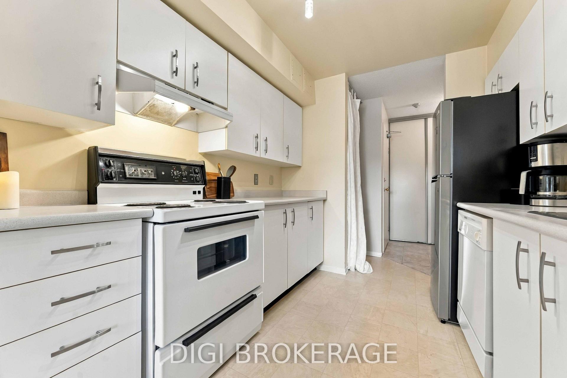 Photo 27 of Unit 302, 318 Lorry Greenberg Drive, Ottawa, Hunt Club Park/Greenboro — HOMEH