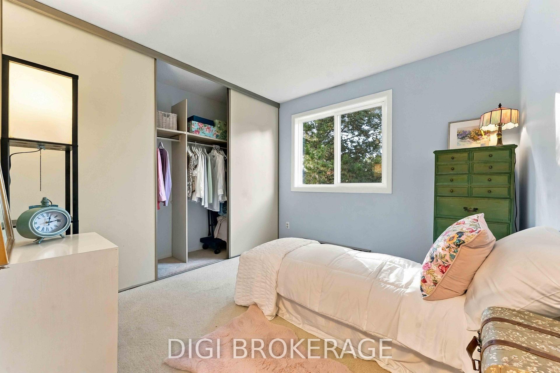 Photo 30 of Unit 302, 318 Lorry Greenberg Drive, Ottawa, Hunt Club Park/Greenboro — HOMEH