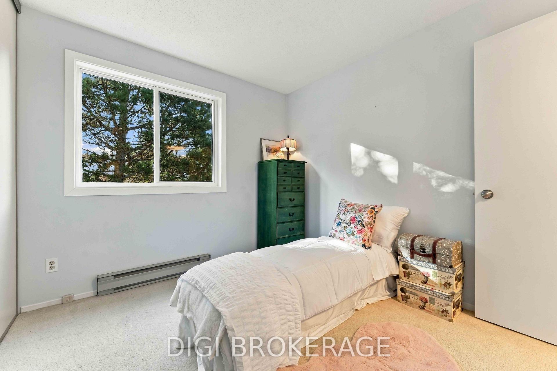 Photo 31 of Unit 302, 318 Lorry Greenberg Drive, Ottawa, Hunt Club Park/Greenboro — HOMEH