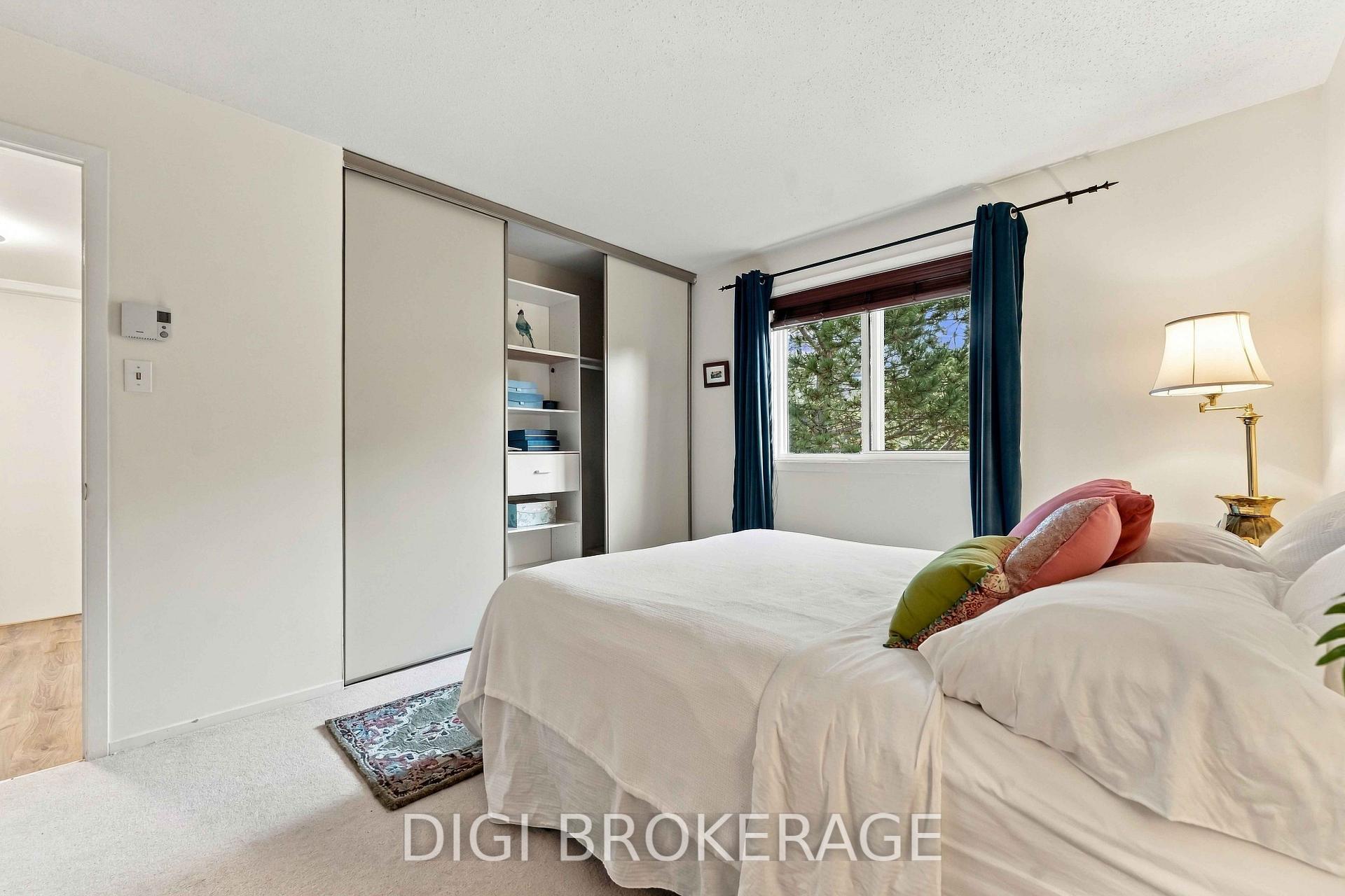 Photo 37 of Unit 302, 318 Lorry Greenberg Drive, Ottawa, Hunt Club Park/Greenboro — HOMEH