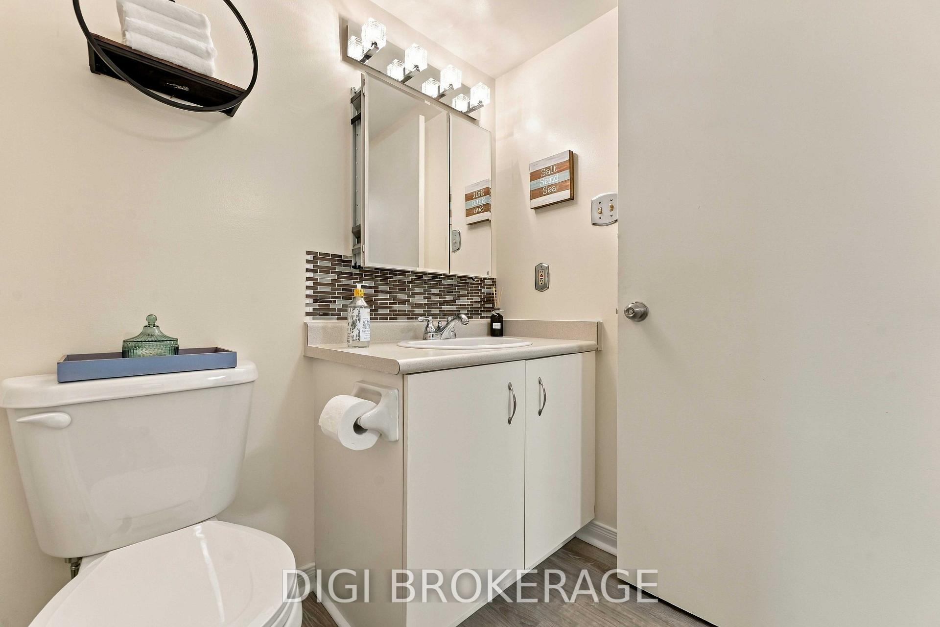 Photo 43 of Unit 302, 318 Lorry Greenberg Drive, Ottawa, Hunt Club Park/Greenboro — HOMEH