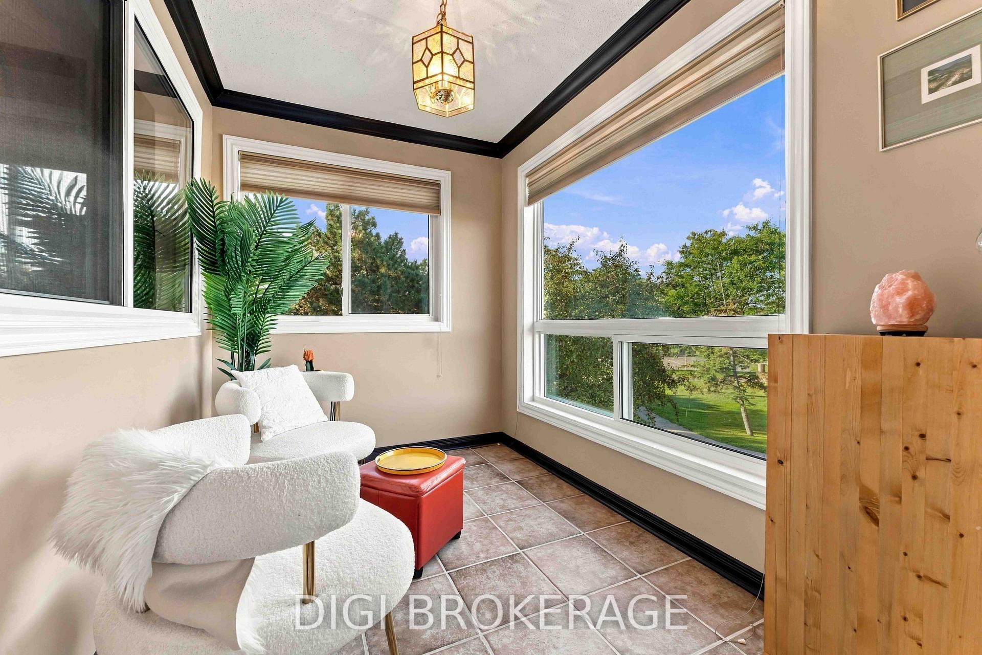 Photo 8 of Unit 302, 318 Lorry Greenberg Drive, Ottawa, Hunt Club Park/Greenboro — HOMEH
