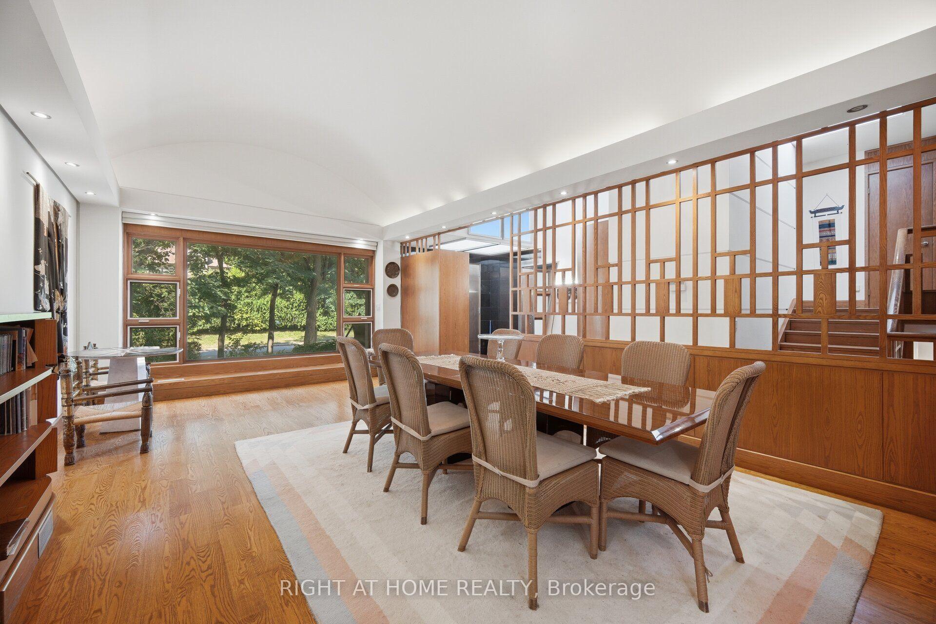 Photo 8 of 9 Saguenay Avenue E, Toronto, Bedford Park-Nortown — HOMEH