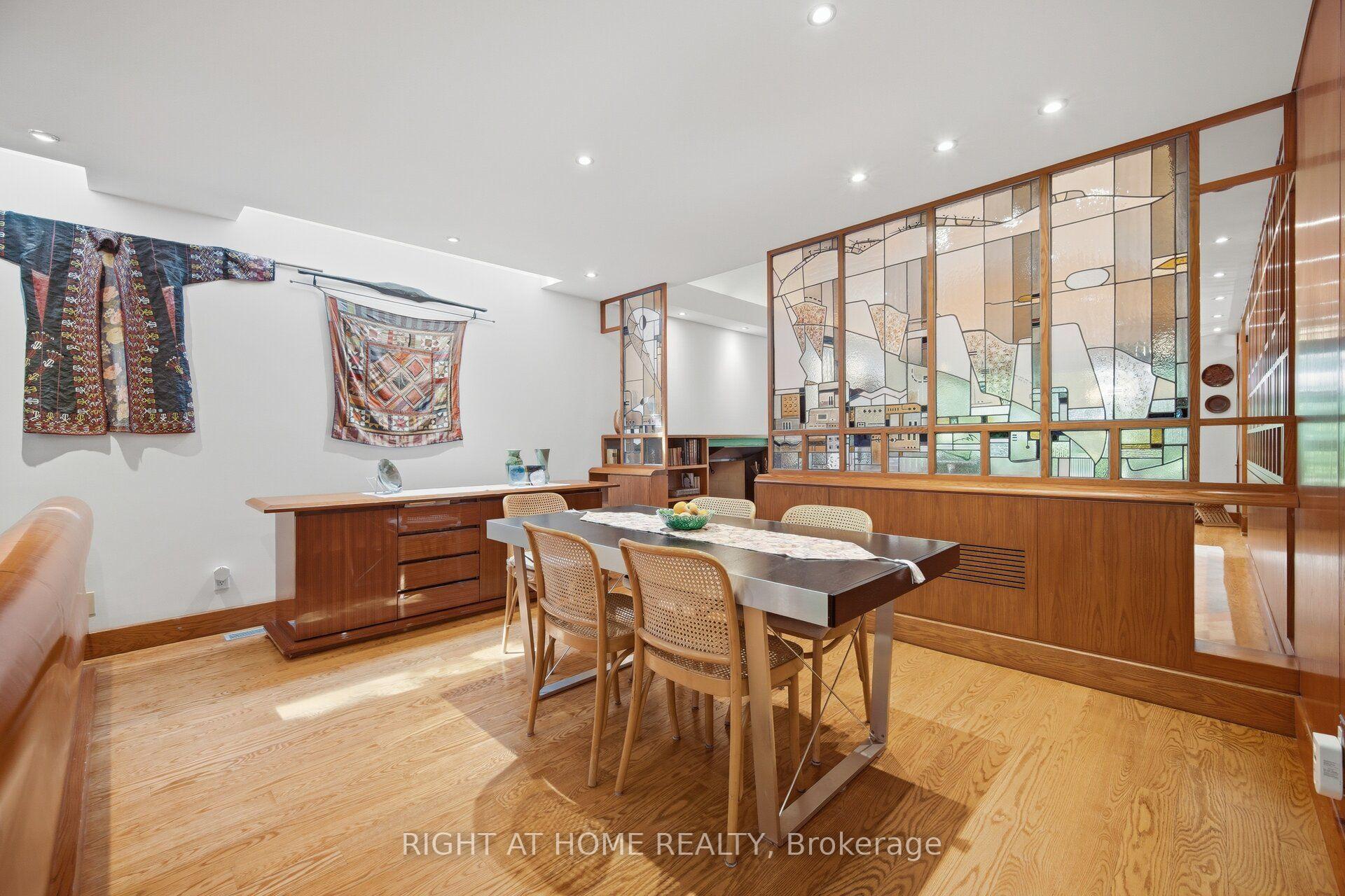 Photo 13 of 9 Saguenay Avenue E, Toronto, Bedford Park-Nortown — HOMEH