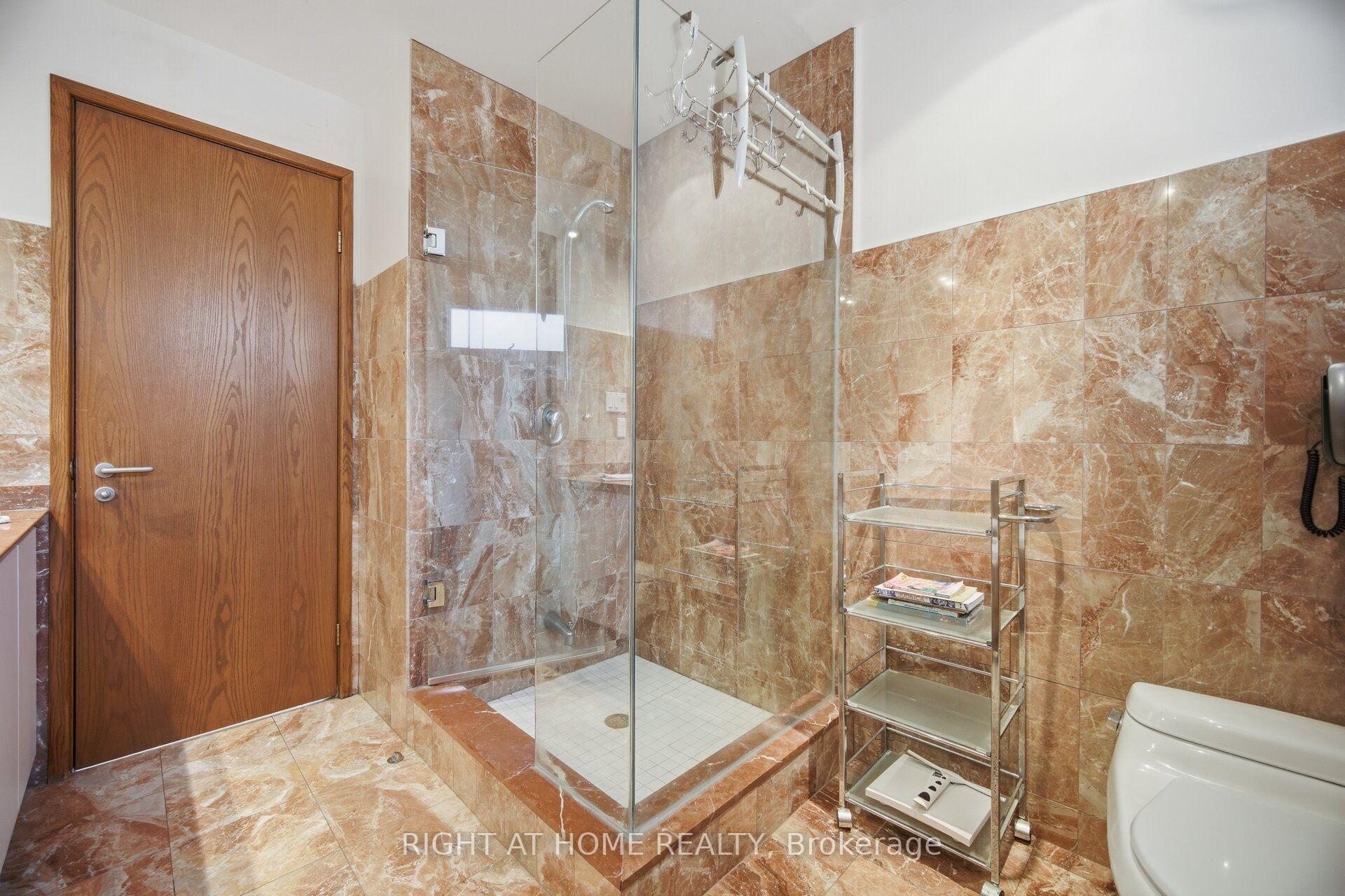 Photo 30 of 9 Saguenay Avenue E, Toronto, Bedford Park-Nortown — HOMEH