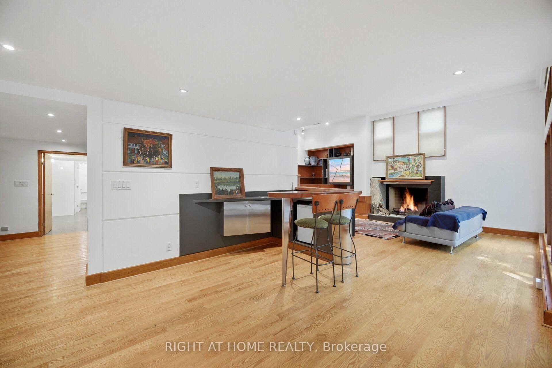 Photo 34 of 9 Saguenay Avenue E, Toronto, Bedford Park-Nortown — HOMEH